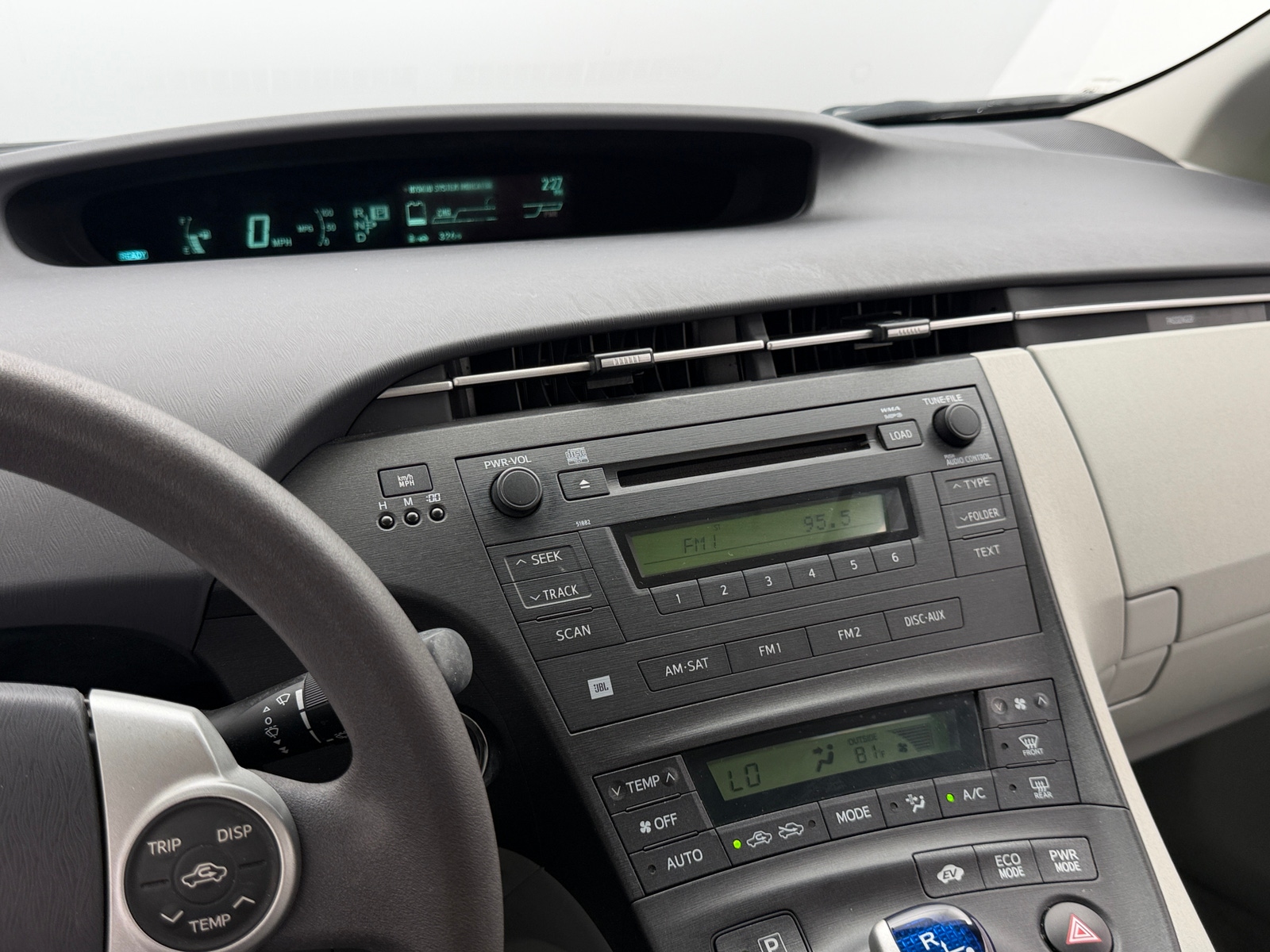 Thumbnail: 2010 Toyota Prius - 4