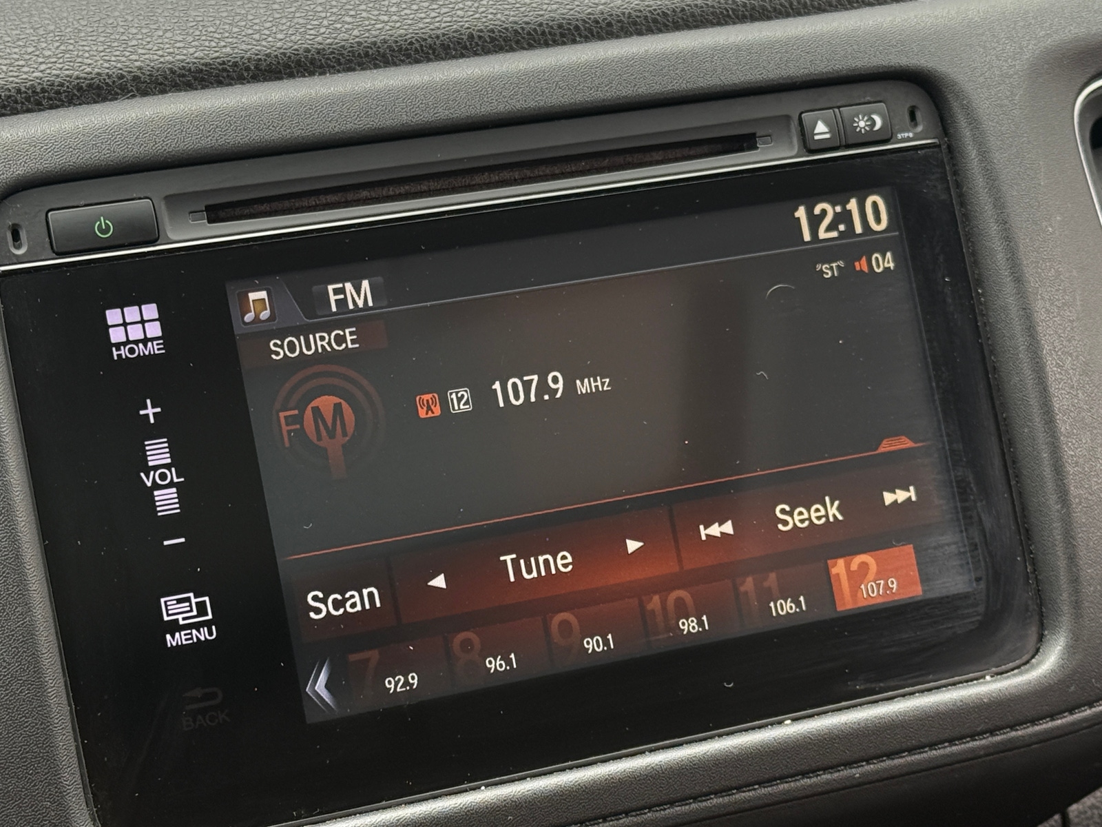 Thumbnail: 2018 Honda HR-V - 4