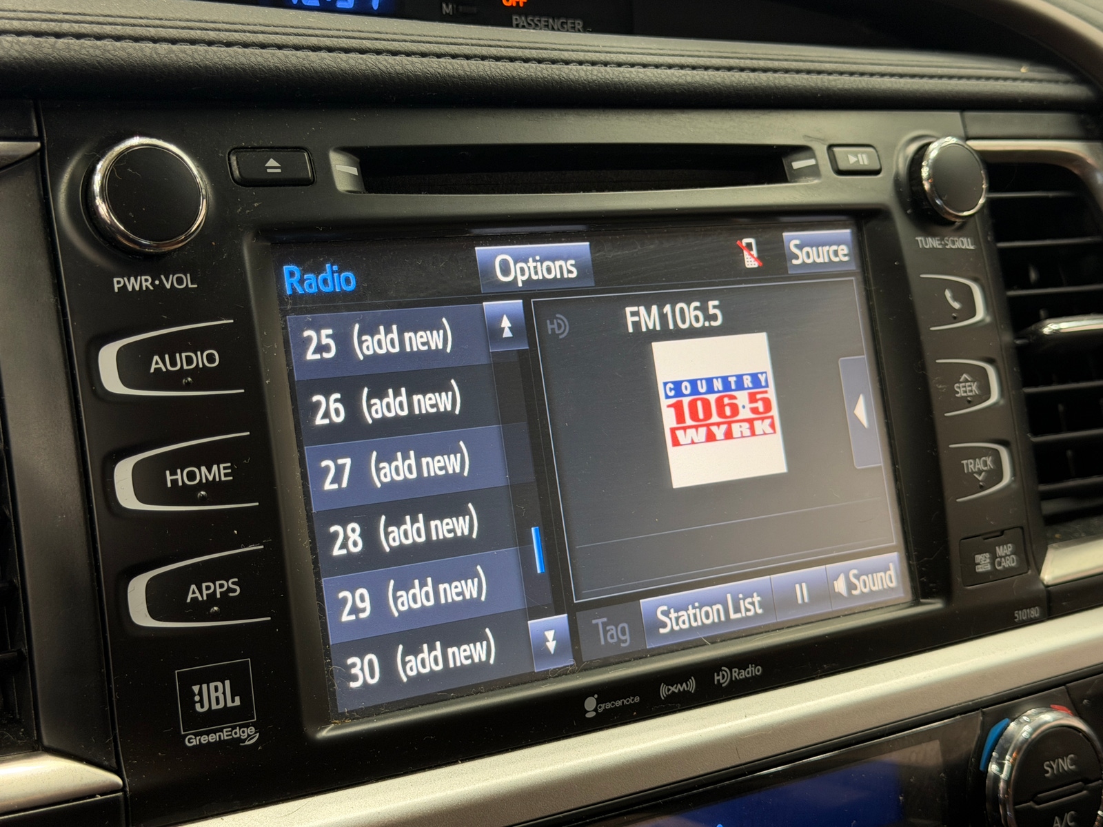 Thumbnail: 2018 Toyota Highlander - 3