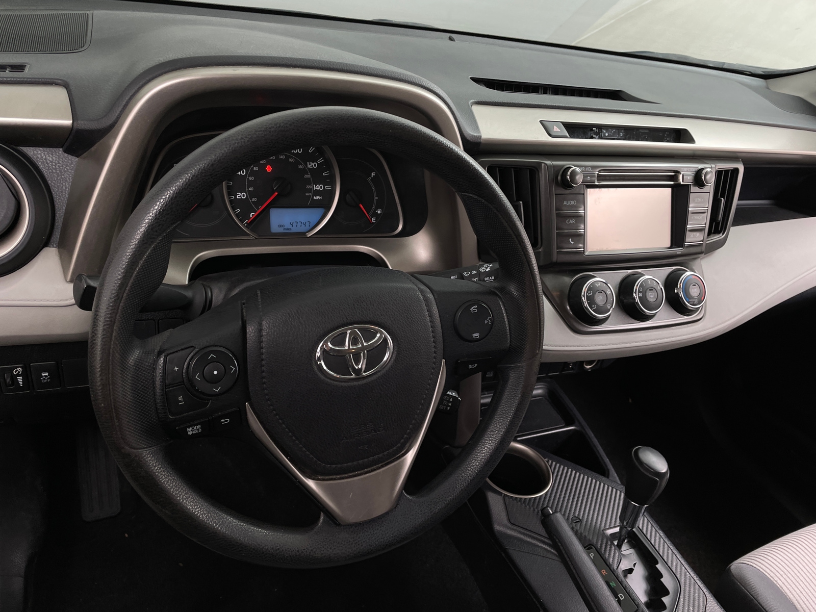 Thumbnail: 2015 Toyota RAV4 - 5