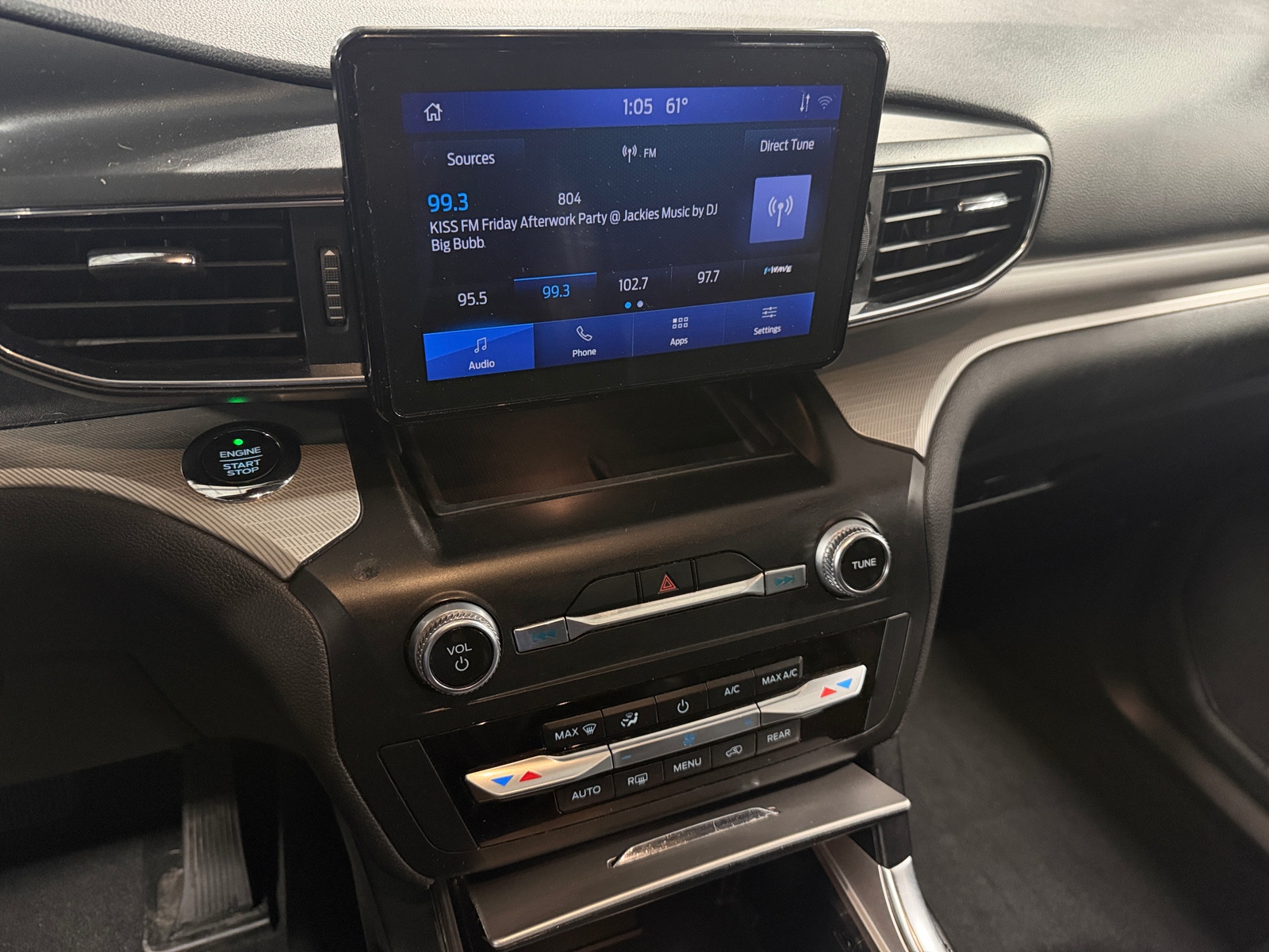 Thumbnail: 2020 Ford Explorer - 3