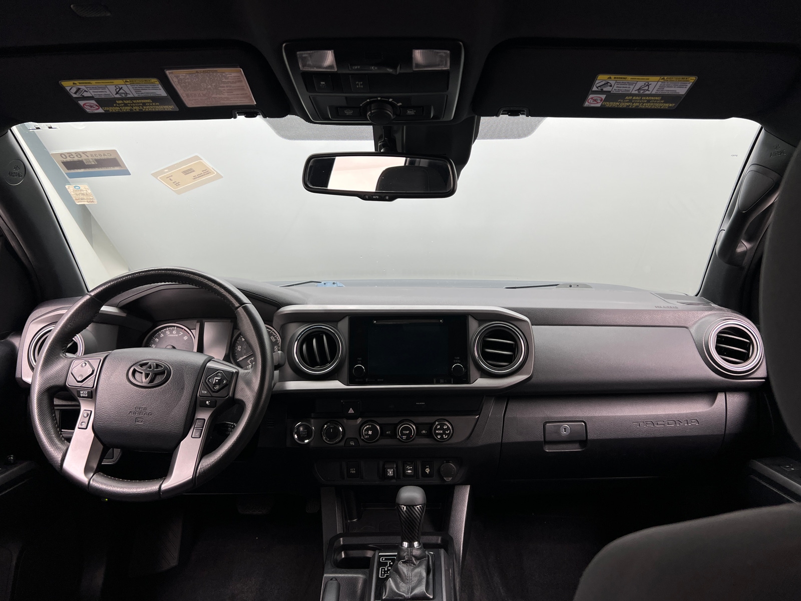 Thumbnail: 2019 Toyota Tacoma - 3