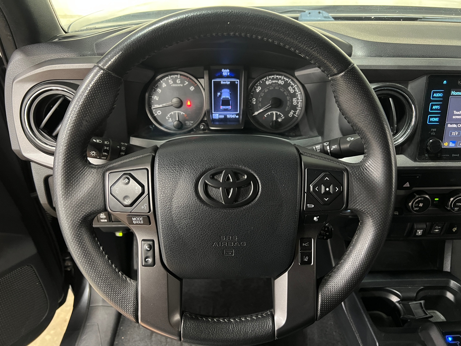 Thumbnail: 2019 Toyota Tacoma - 5