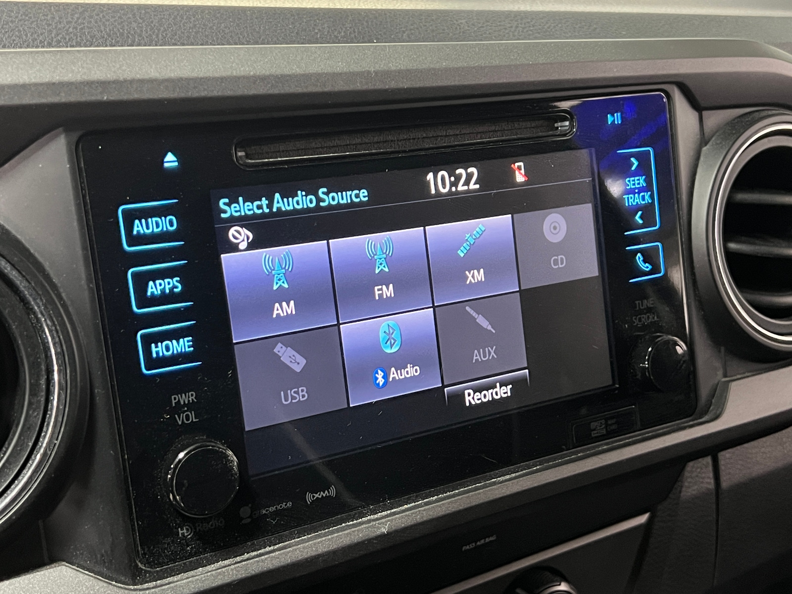 Thumbnail: 2019 Toyota Tacoma - 4