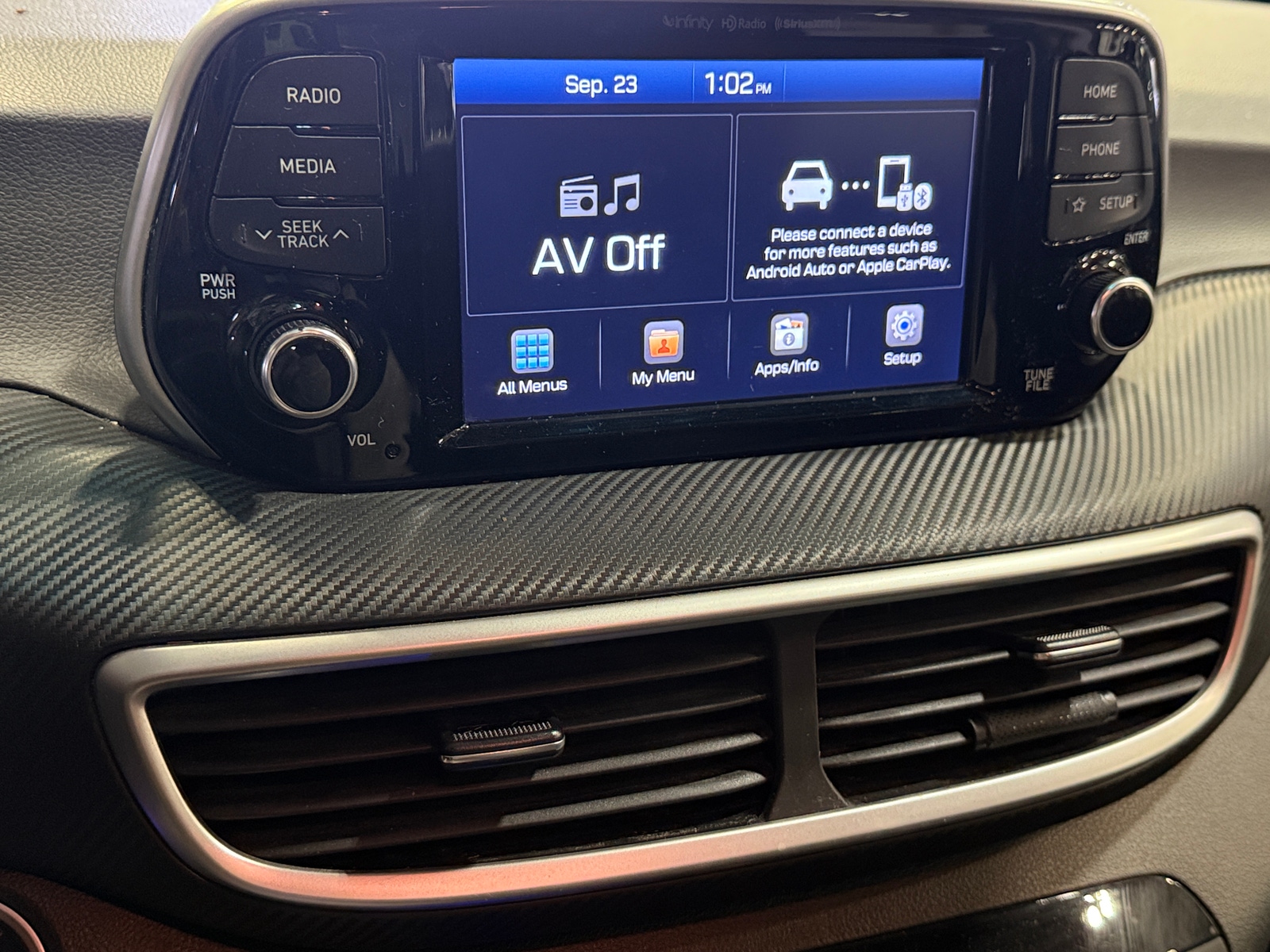 Thumbnail: 2019 Hyundai Tucson - 4