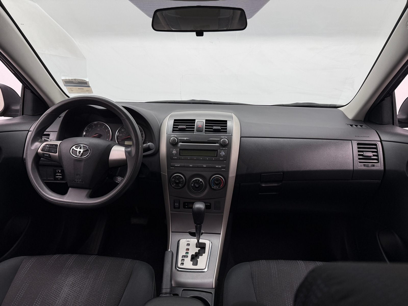 Thumbnail: 2011 Toyota Corolla - 3