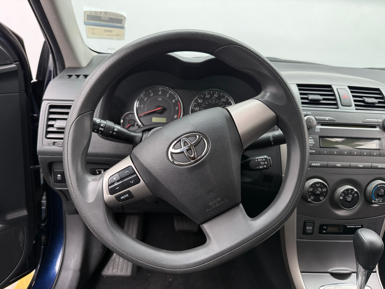 Thumbnail: 2011 Toyota Corolla - 5