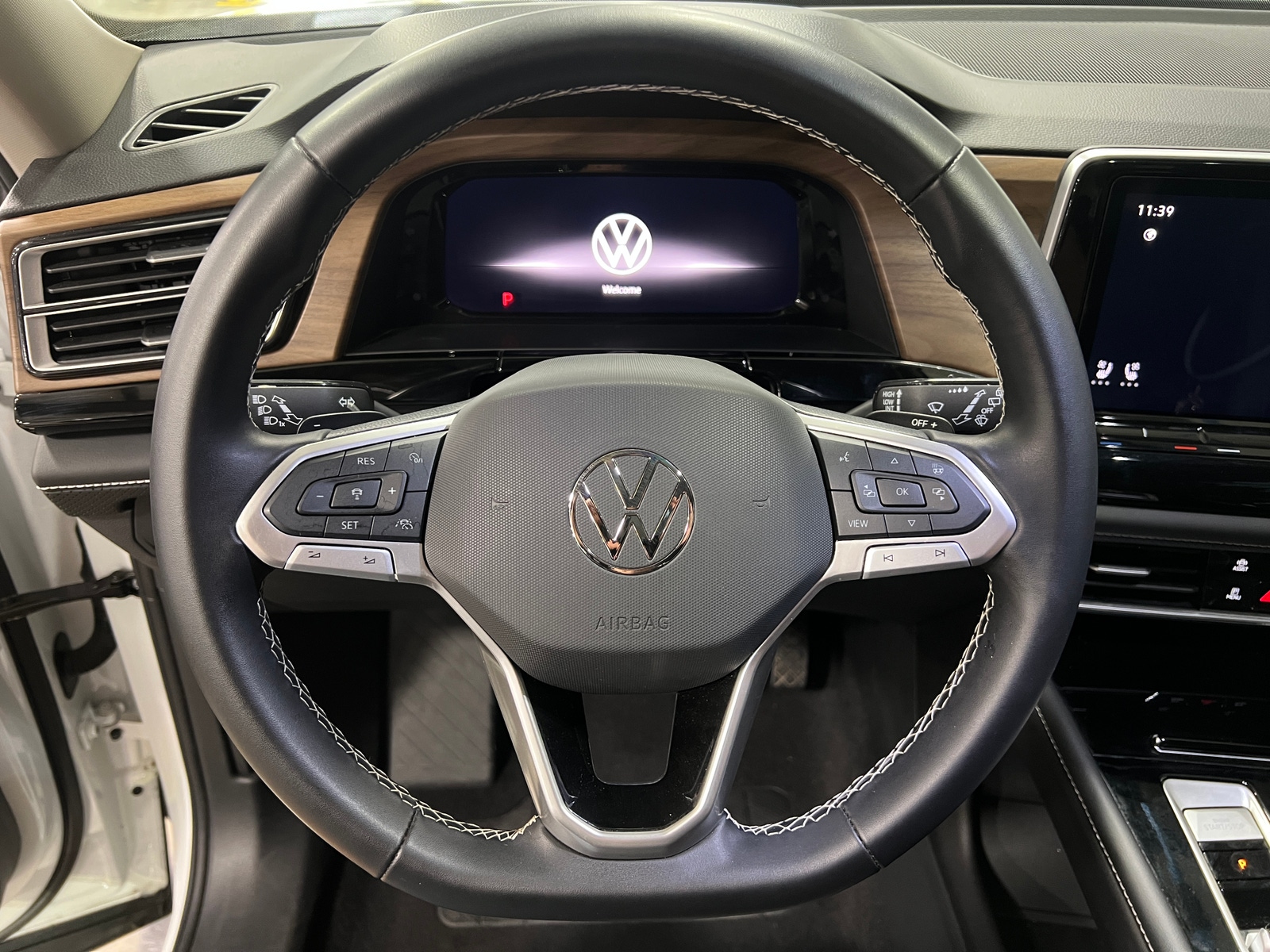Thumbnail: 2026 Volkswagen Atlas - 5