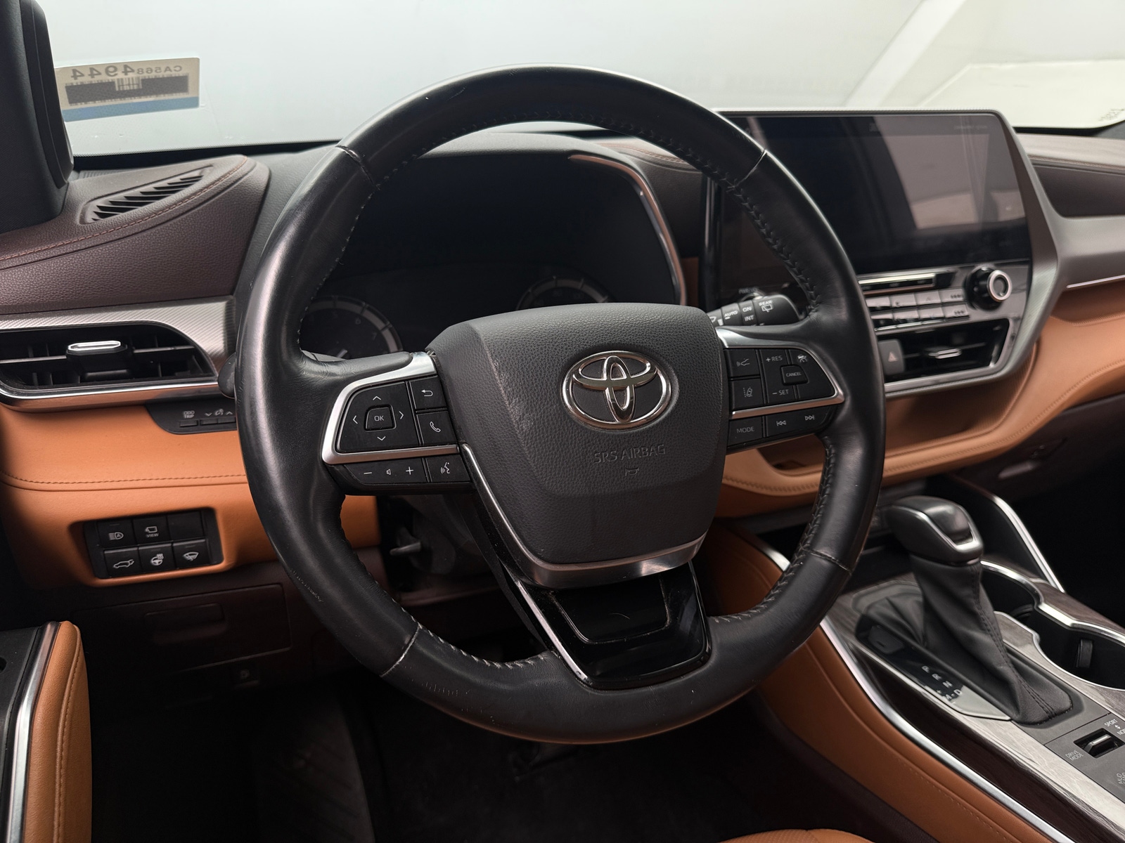 Thumbnail: 2021 Toyota Highlander - 4