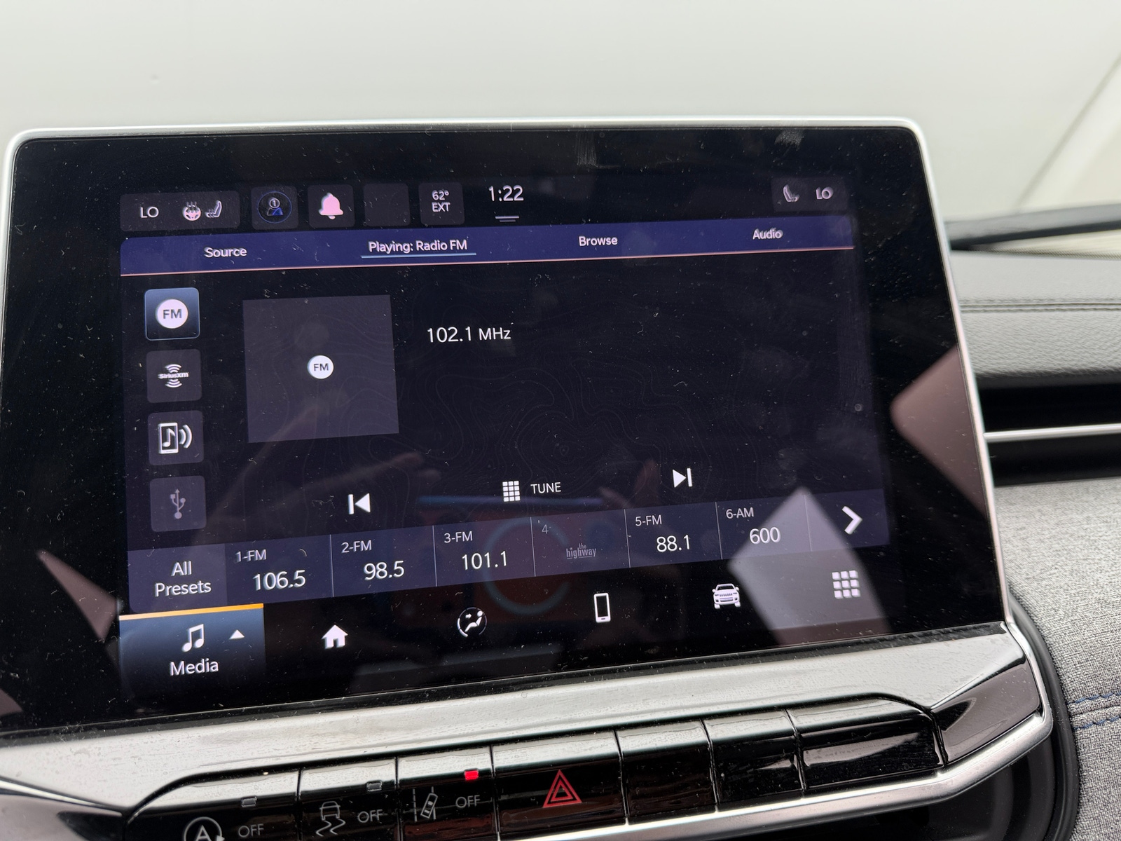 Thumbnail: 2023 Jeep Compass - 4