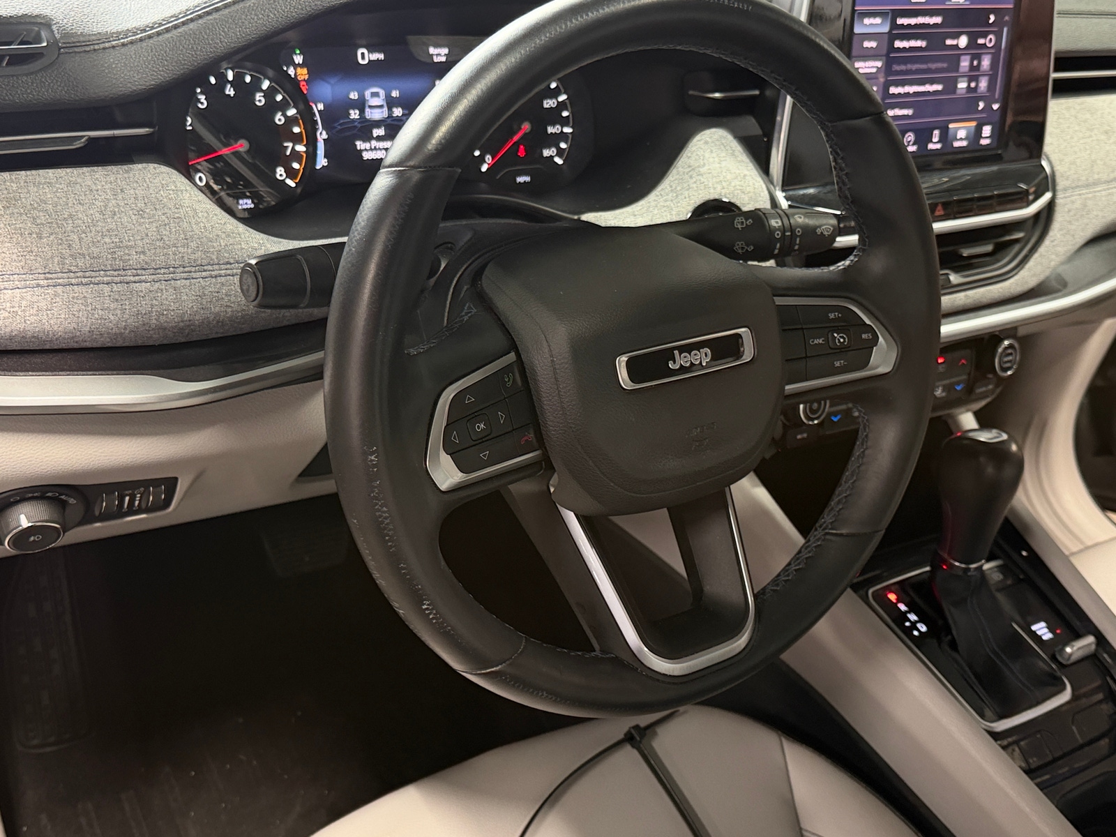 Thumbnail: 2022 Jeep Compass - 5