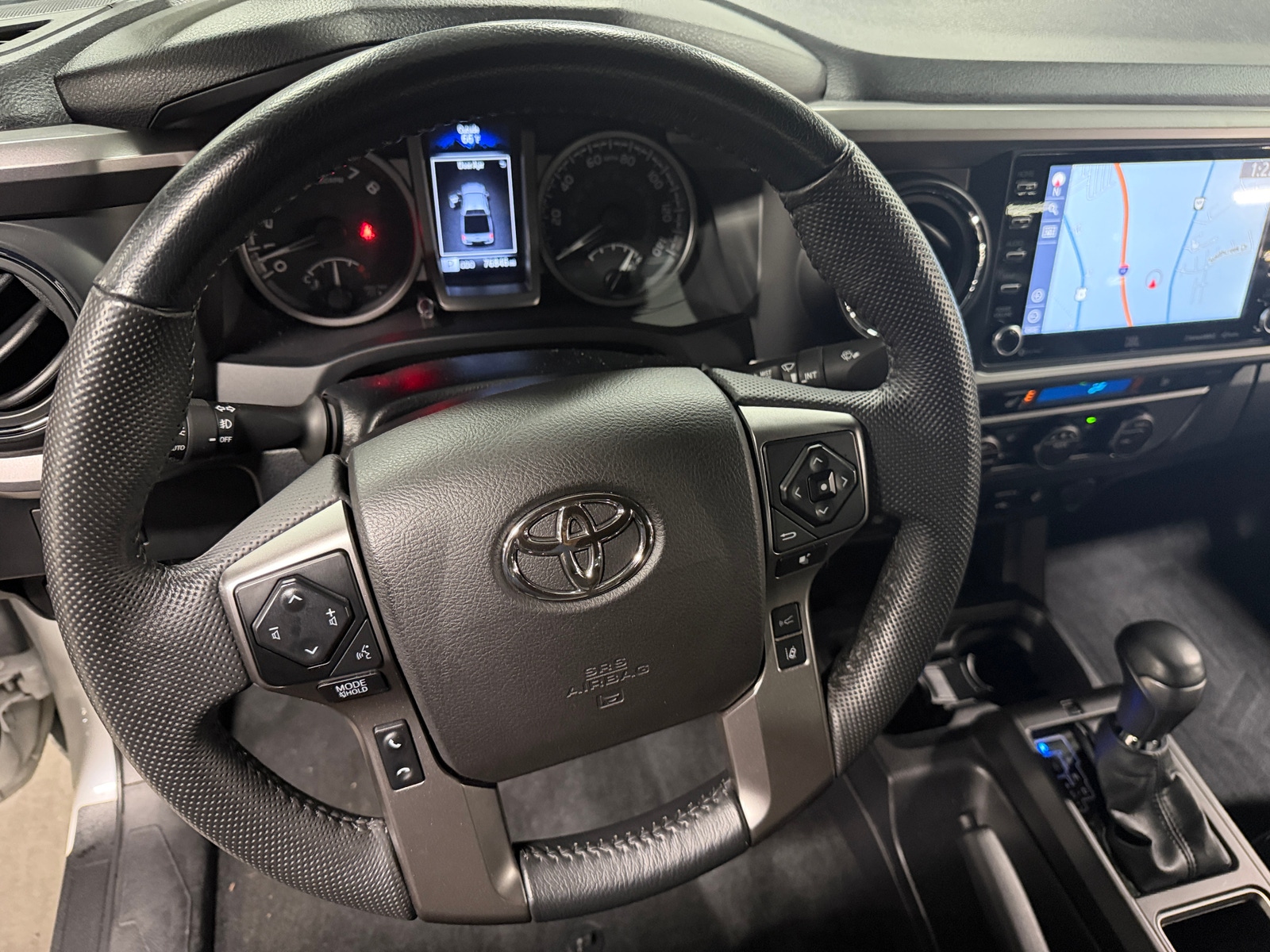 Thumbnail: 2022 Toyota Tacoma - 5