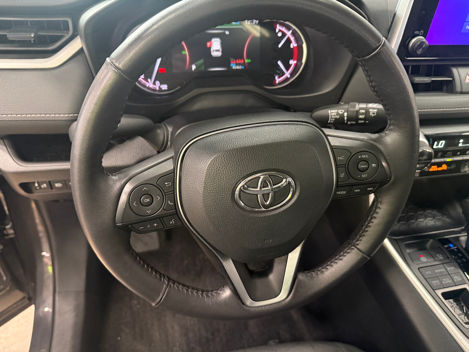 Thumbnail: 2024 Toyota RAV4 - 5