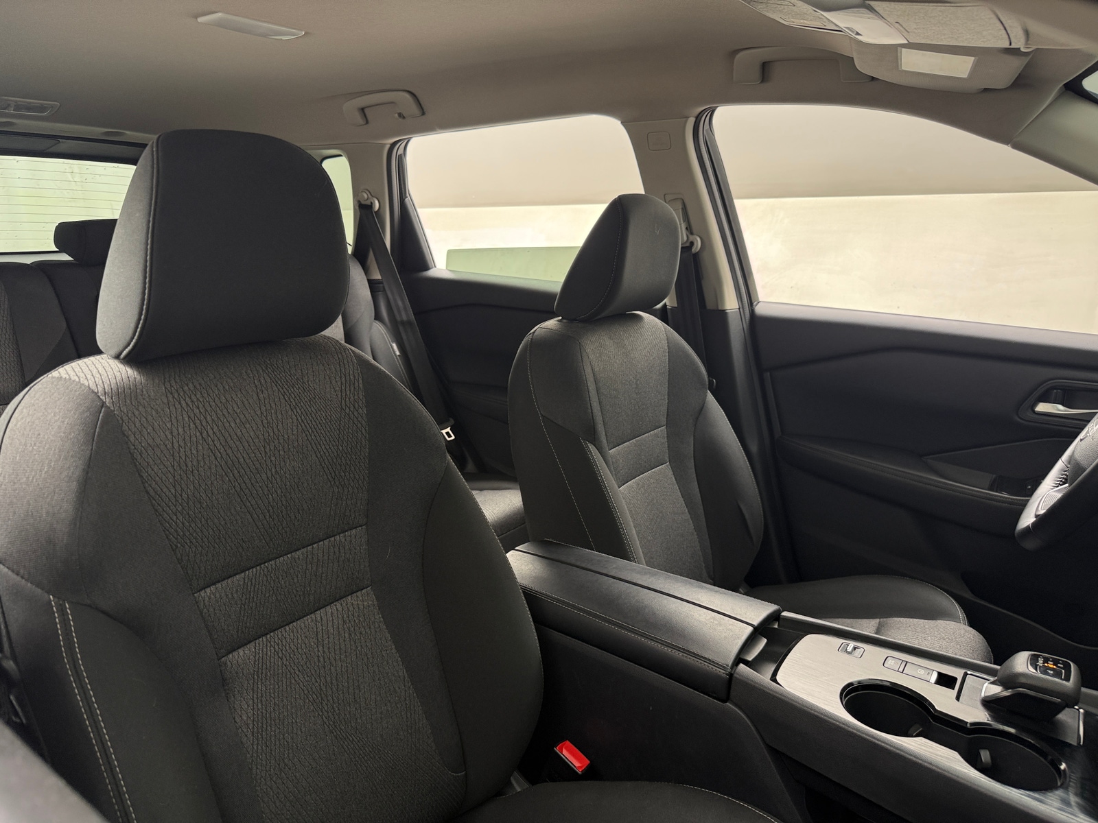Thumbnail: 2025 Nissan Rogue - 2