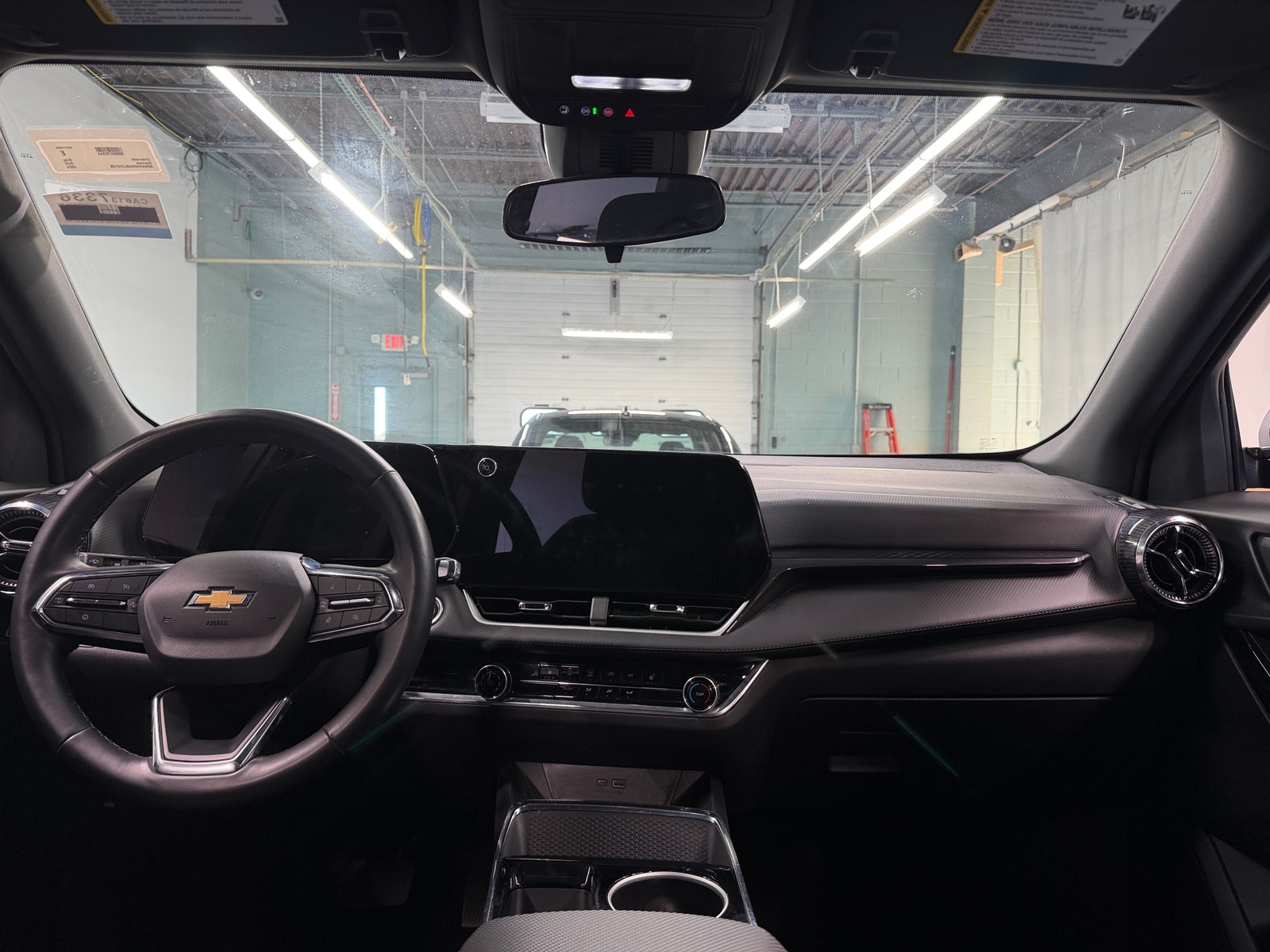 Thumbnail: 2025 Chevrolet Equinox - 3