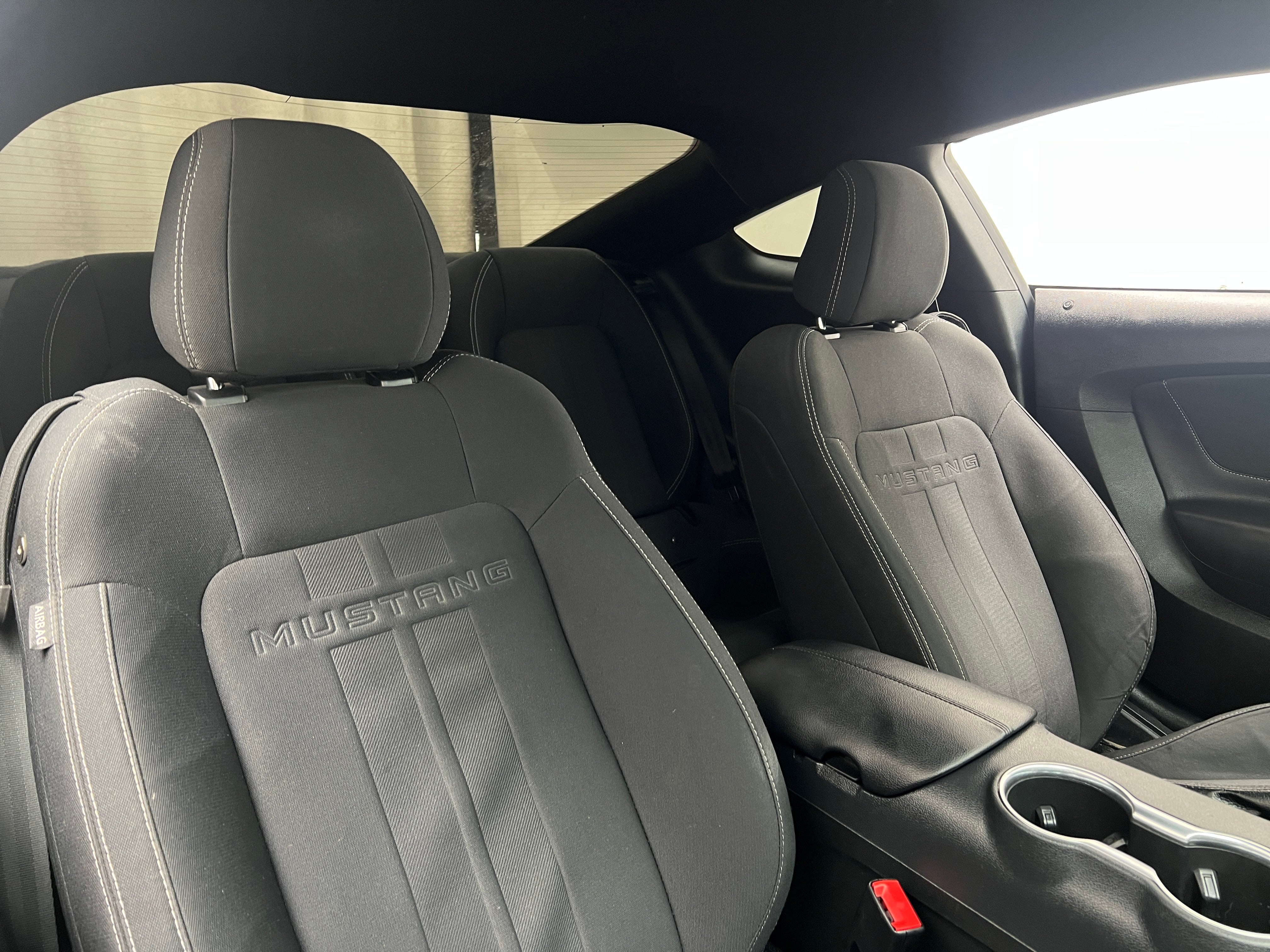 2021 Ford Mustang EcoBoost