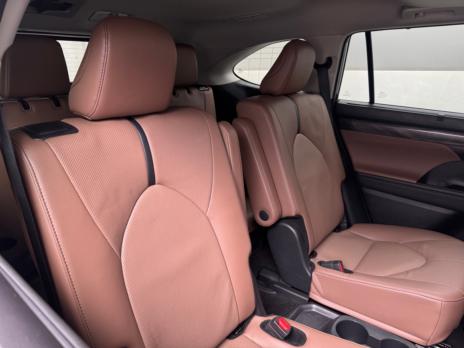 Thumbnail: 2025 Toyota Highlander - 5