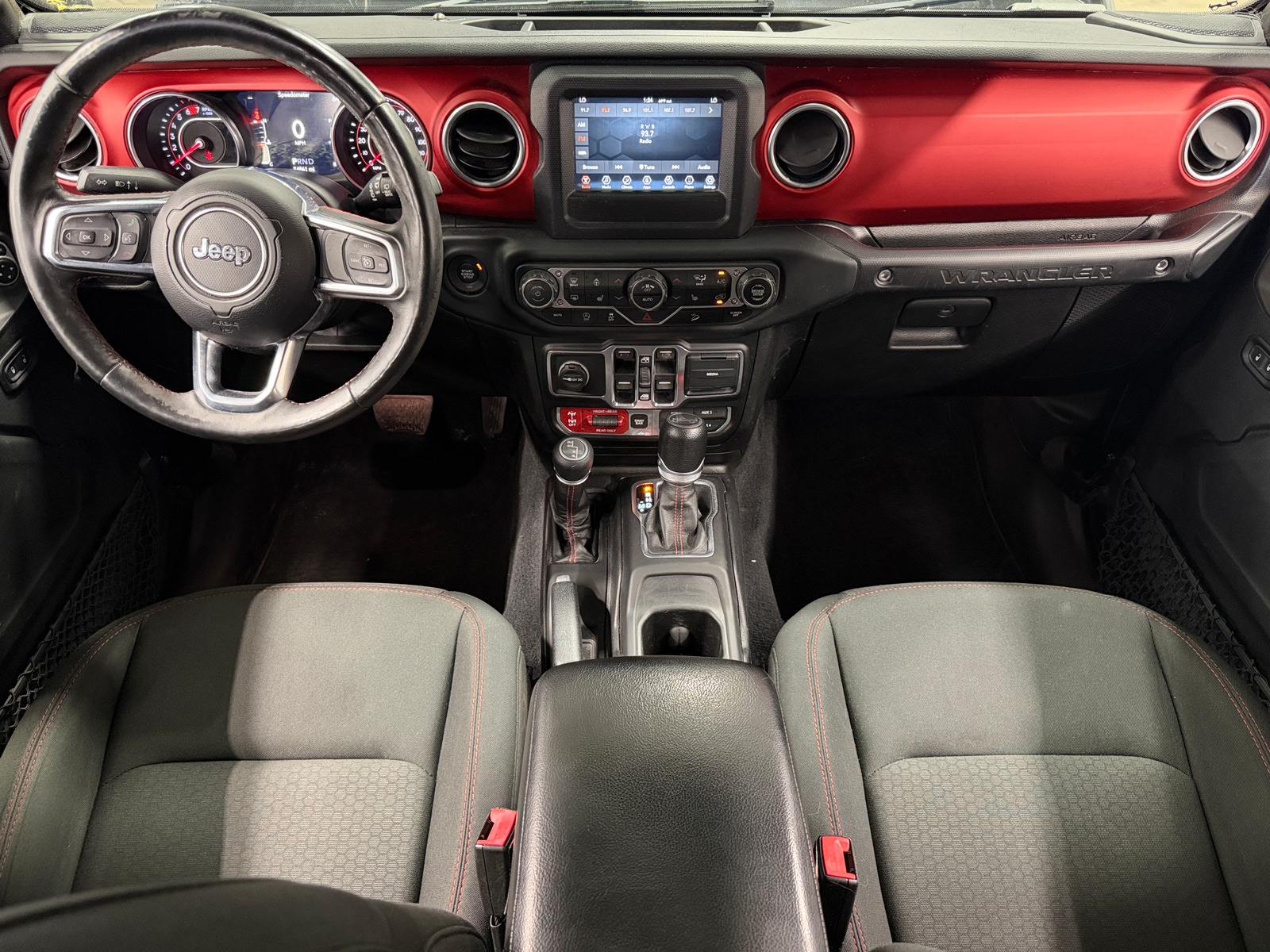 Thumbnail: 2018 Jeep Wrangler - 3