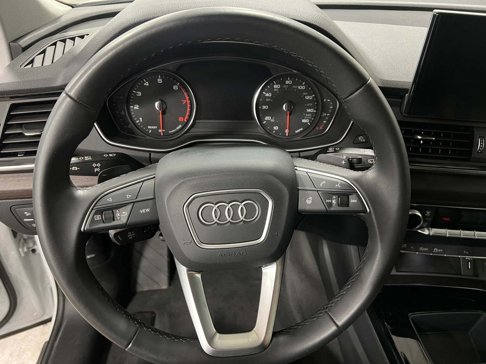 Thumbnail: 2023 Audi Q5 - 4