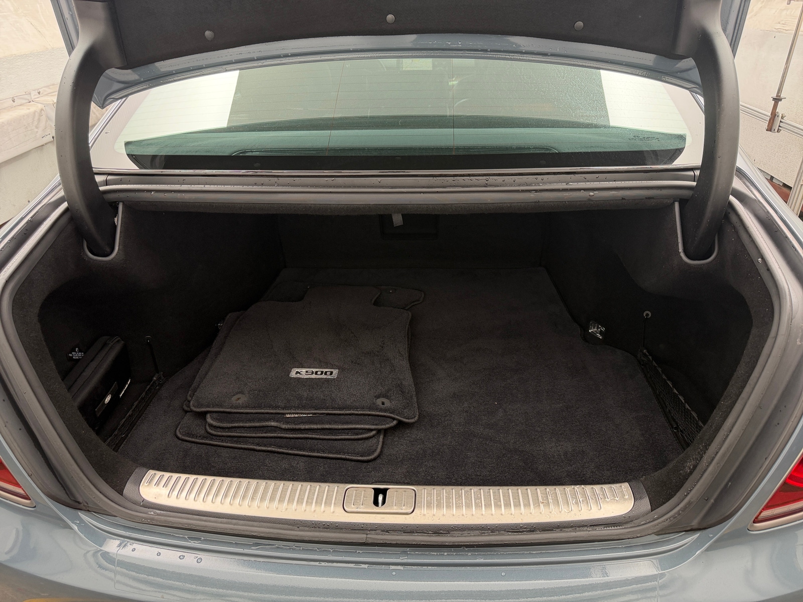 Thumbnail: 2019 Kia K900 - 6