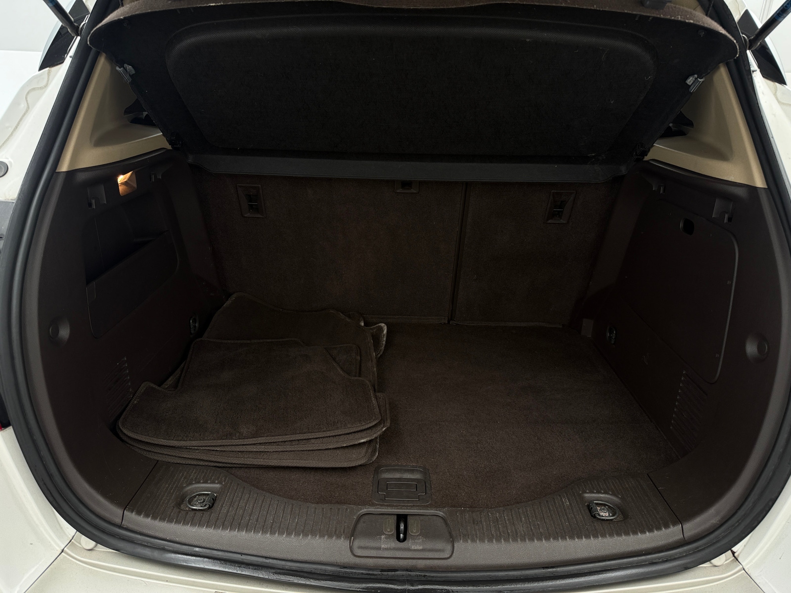 Thumbnail: 2013 Buick Encore - 6