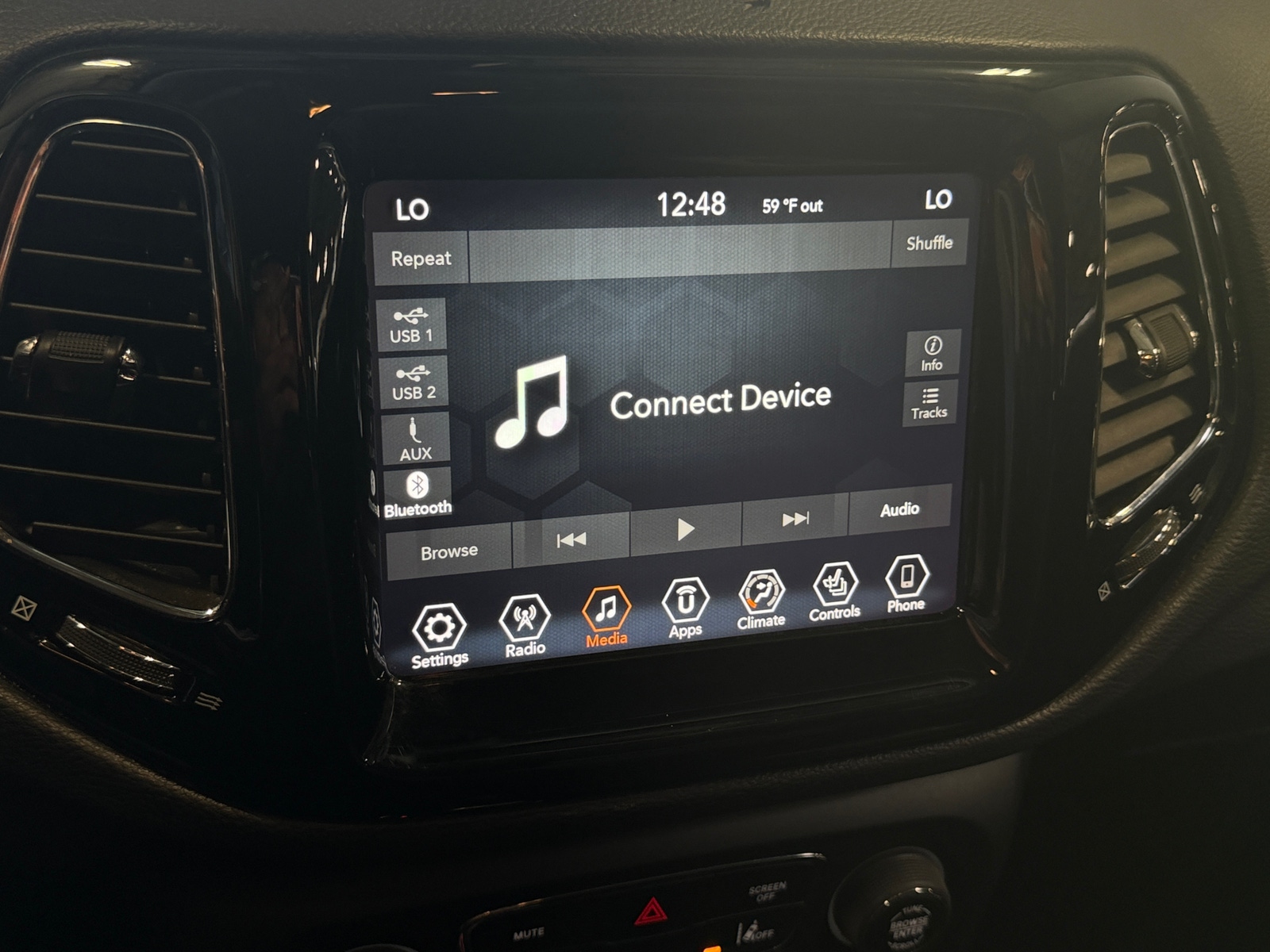 Thumbnail: 2021 Jeep Compass - 3