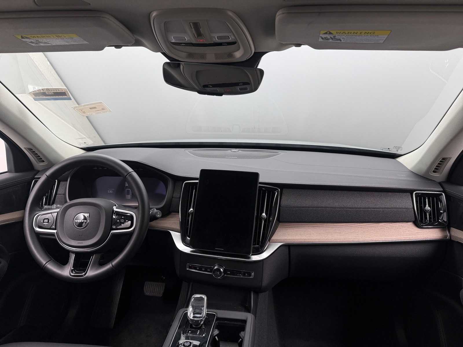 Thumbnail: 2026 Volvo XC90 - 2