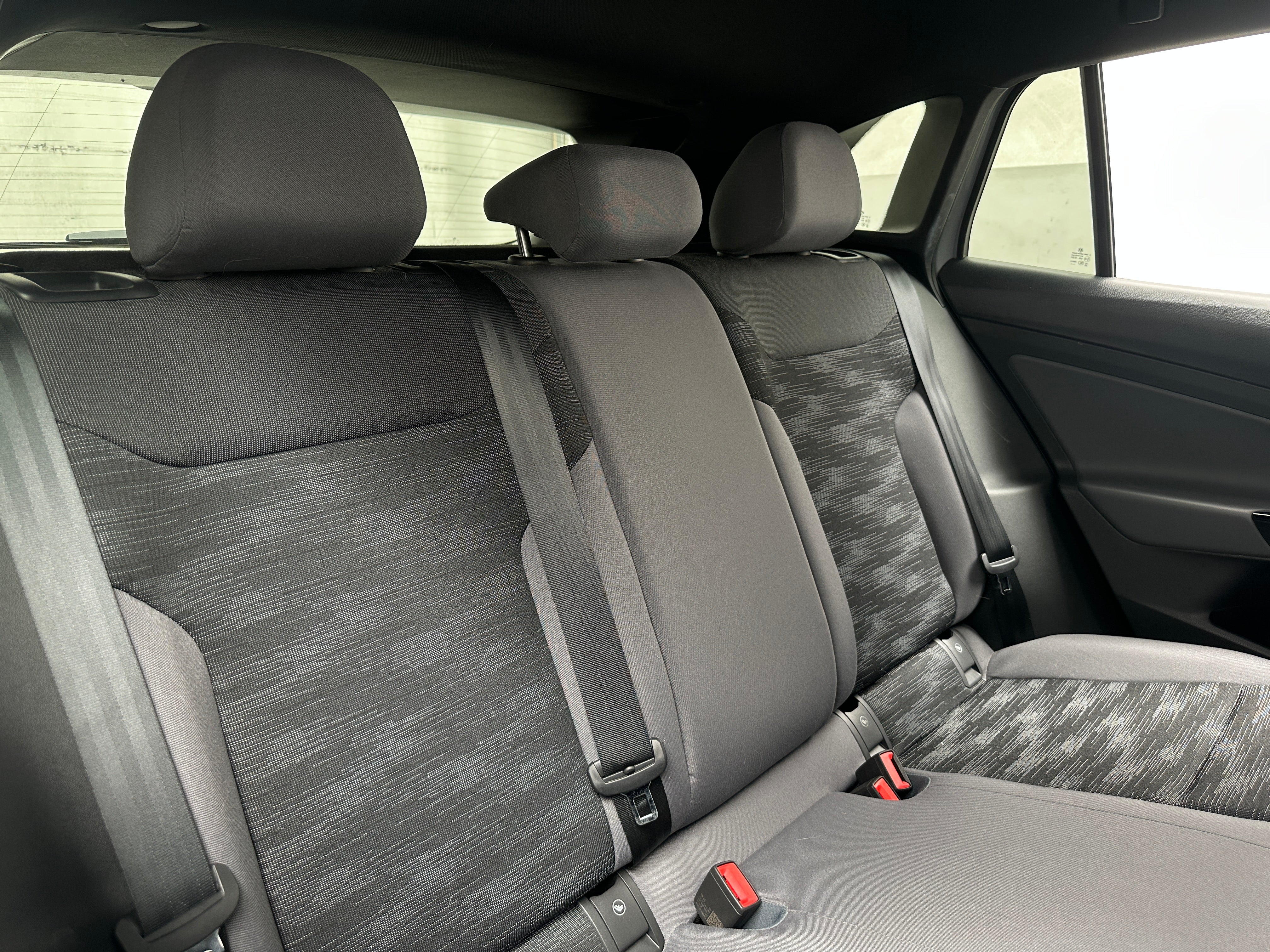 Used 2021 Volkswagen ID.4 PRO with VIN WVGRMPE24MP031162 for sale in Auburn, WA