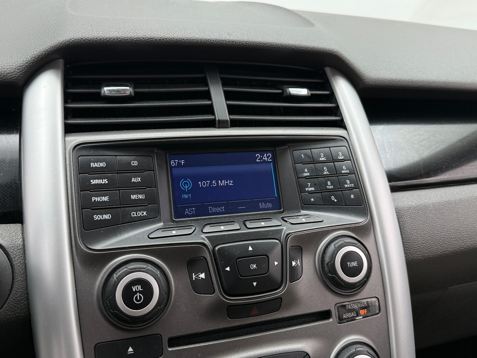 Thumbnail: 2014 Ford Edge - 4