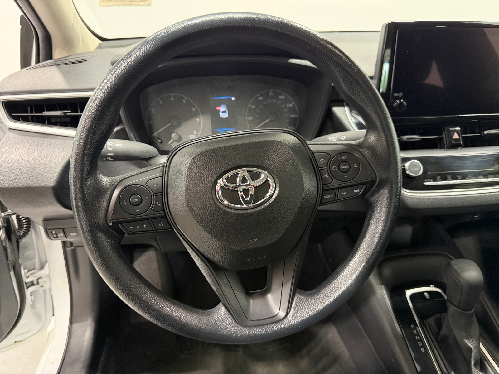 Thumbnail: 2025 Toyota Corolla - 5