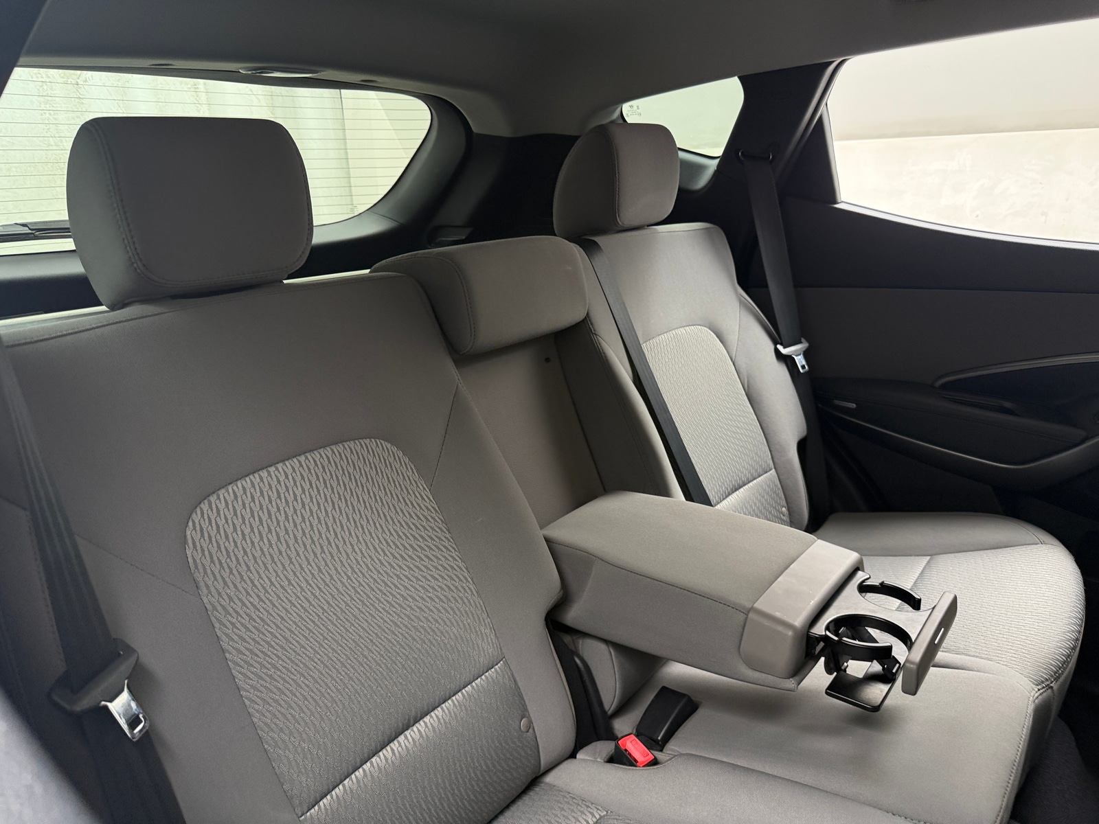 Thumbnail: 2018 Hyundai Santa Fe - 6
