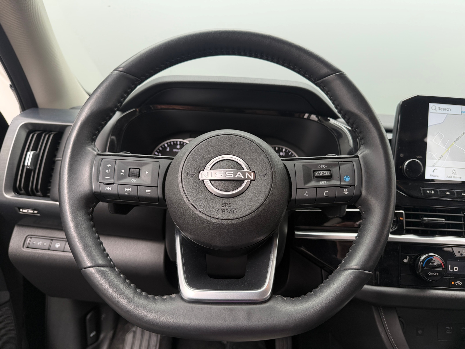 Thumbnail: 2024 Nissan Pathfinder - 4