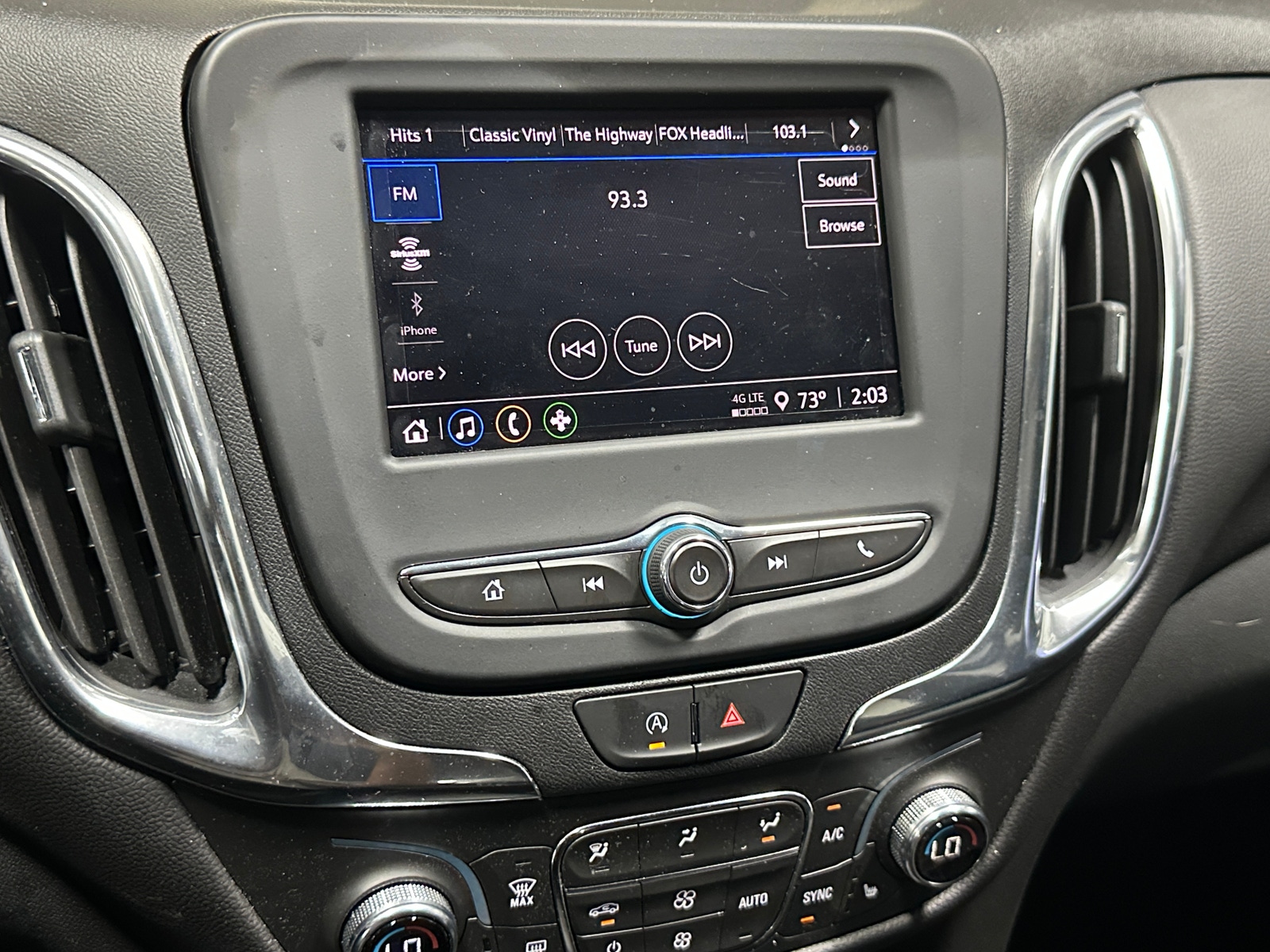 Thumbnail: 2024 Chevrolet Equinox - 4