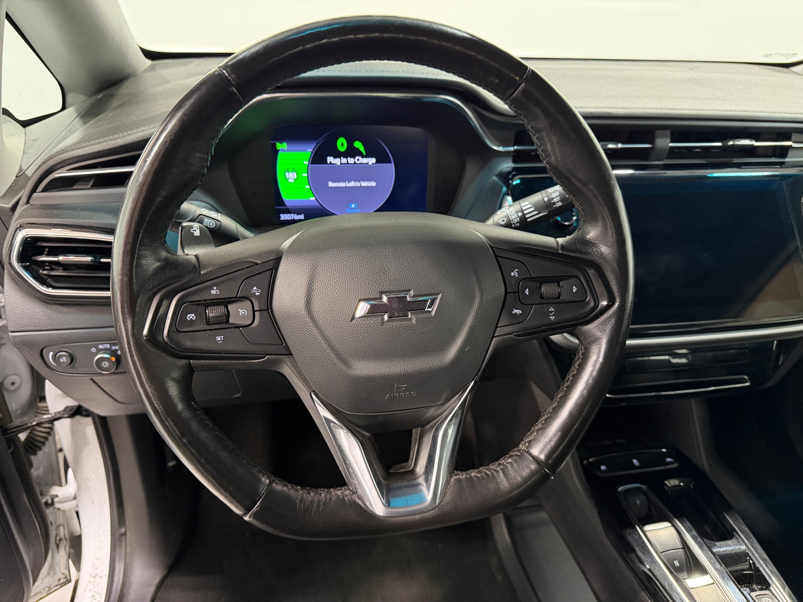 Thumbnail: 2023 Chevrolet Bolt EV - 4