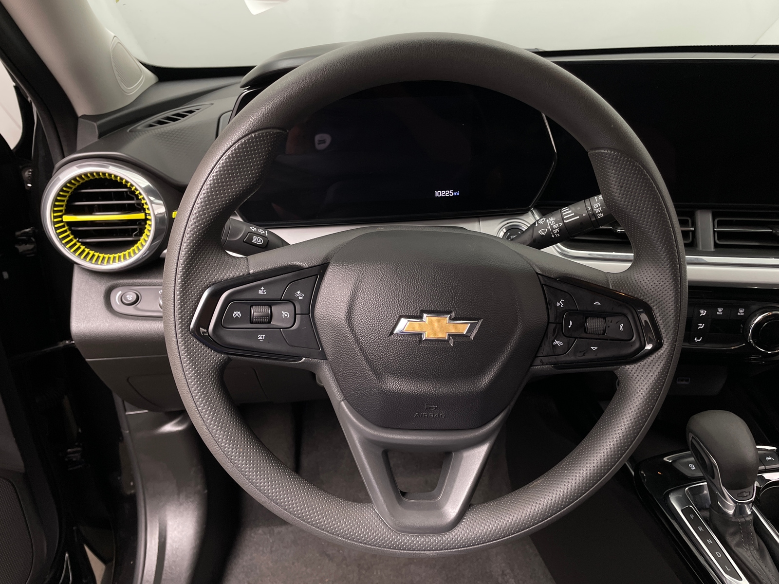 Thumbnail: 2026 Chevrolet Trax - 4