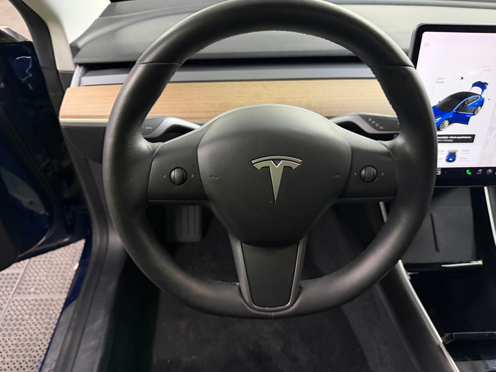 Thumbnail: 2019 Tesla Model 3 - 4