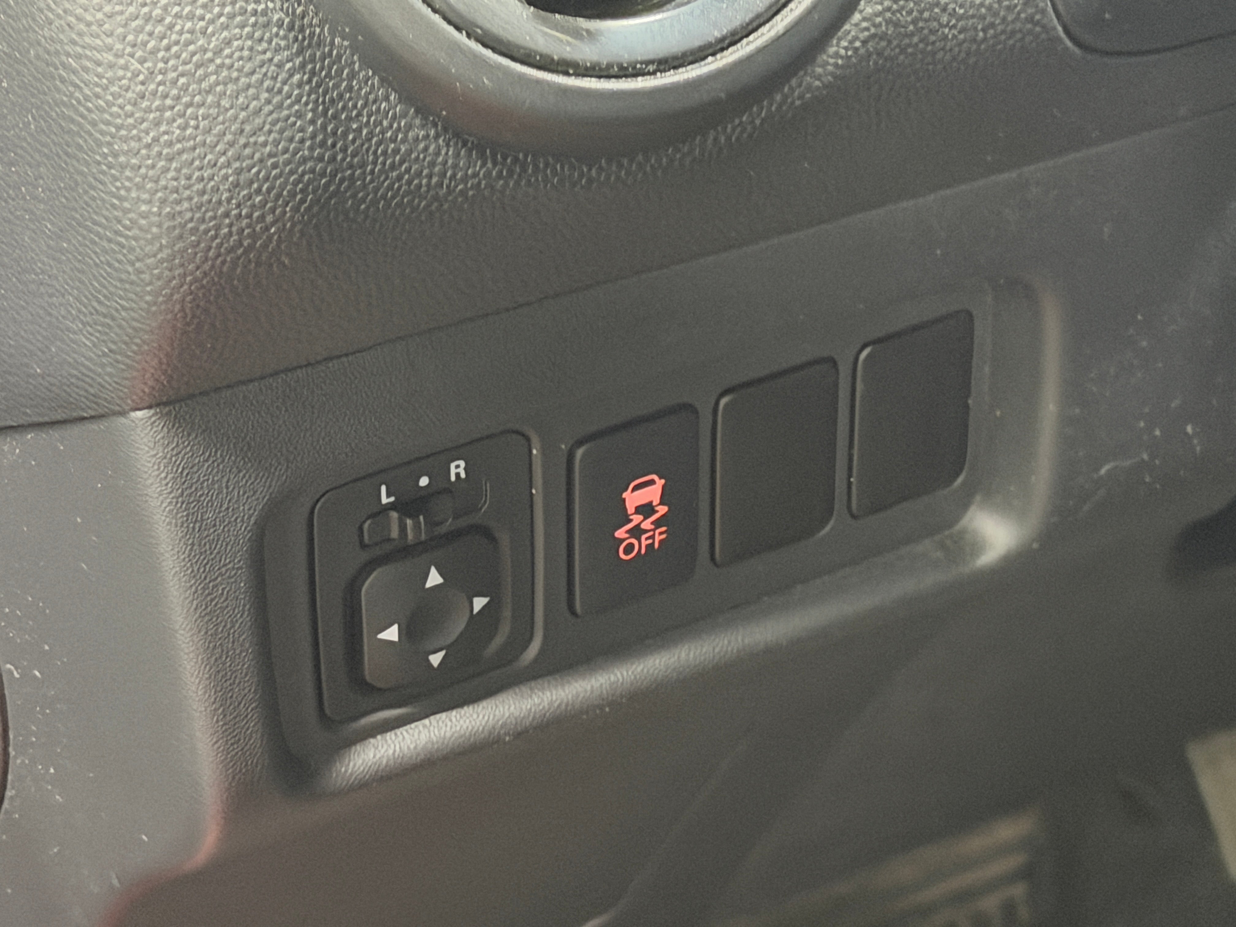 Used 2019 Mitsubishi Mirage ES with VIN ML32A3HJ7KH005045 for sale in Pewaukee, WI