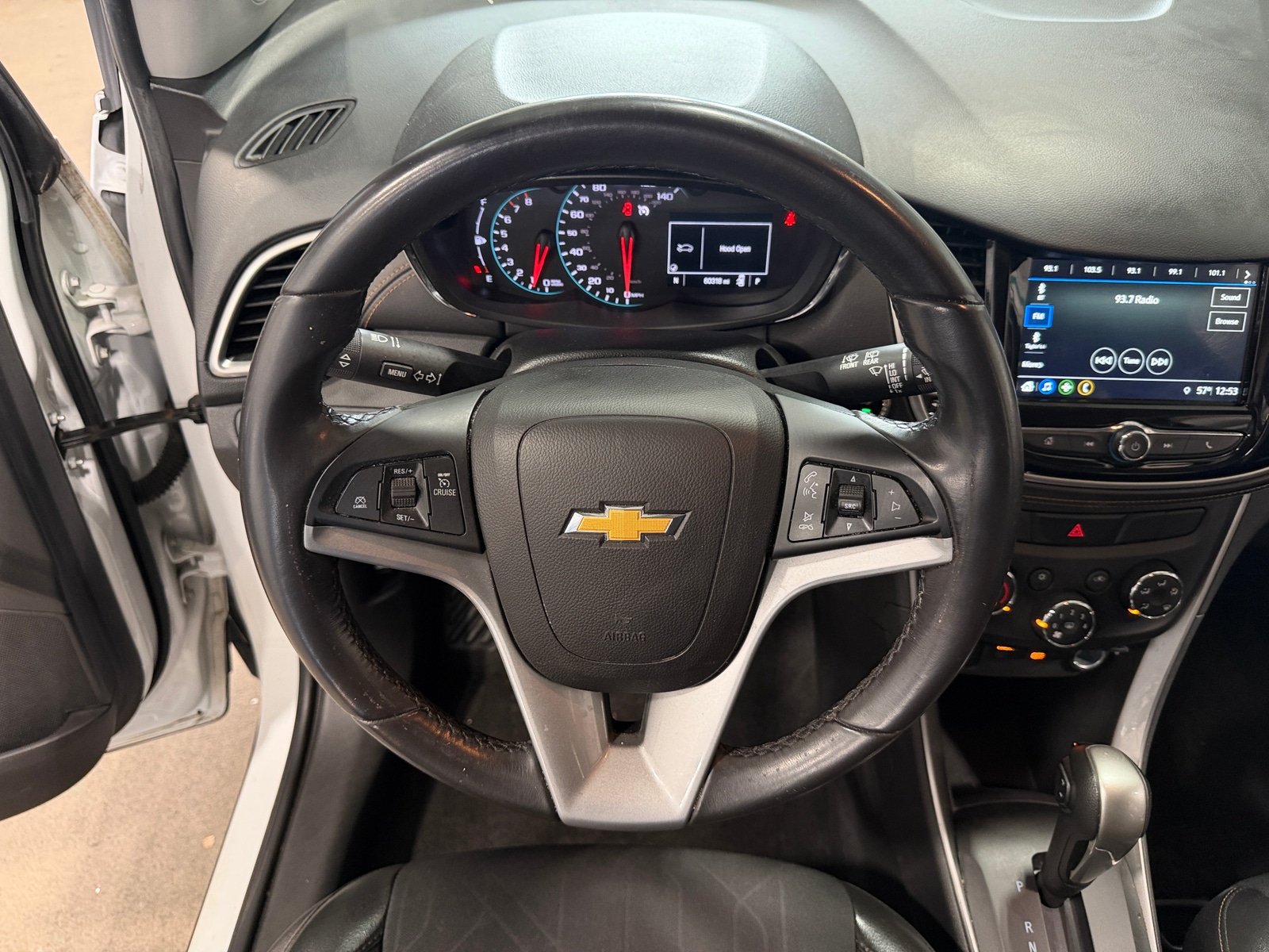 Thumbnail: 2018 Chevrolet Trax - 4