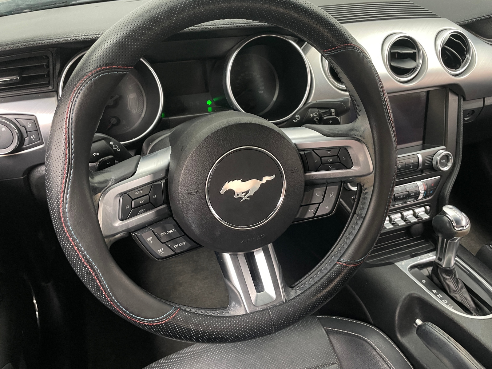 Thumbnail: 2018 Ford Mustang - 3