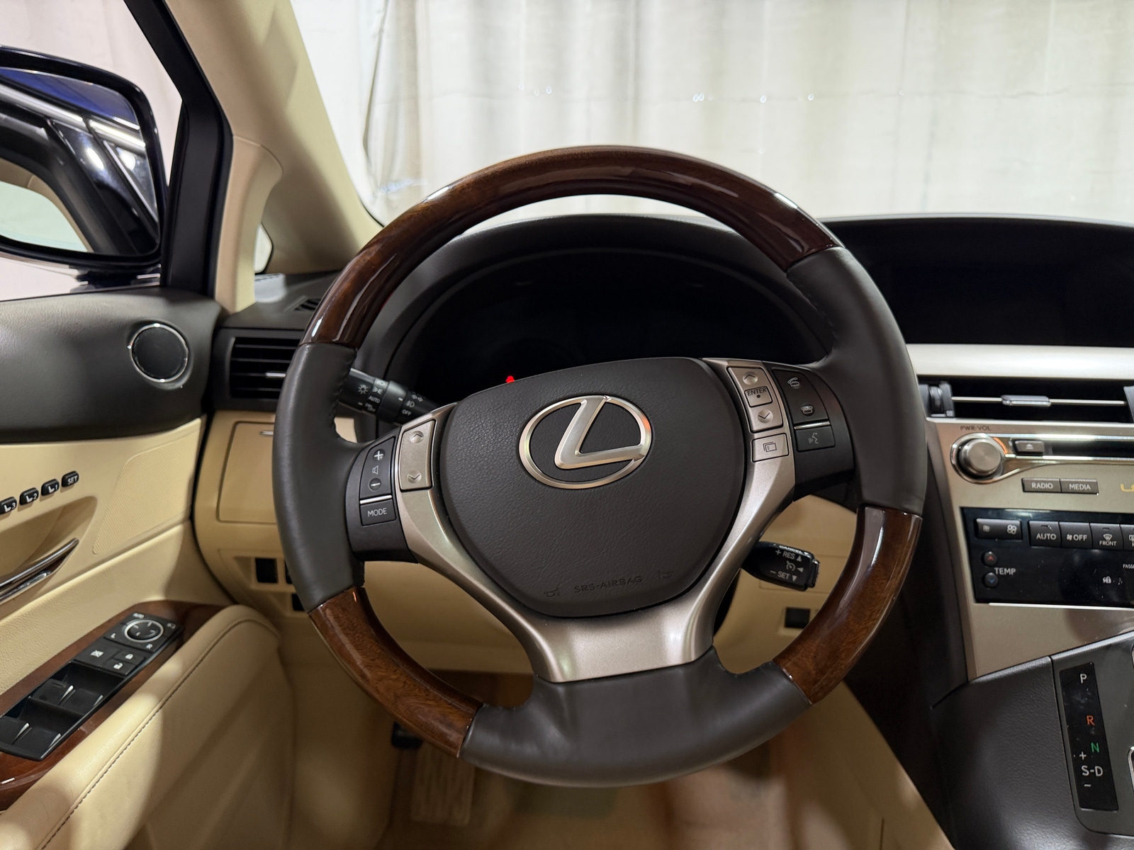 Thumbnail: 2013 Lexus RX - 5