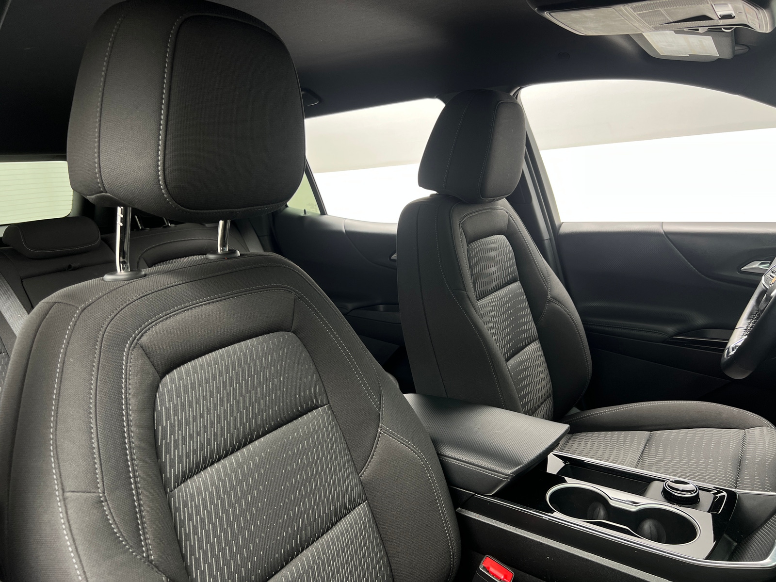 Thumbnail: 2026 Chevrolet Equinox - 2