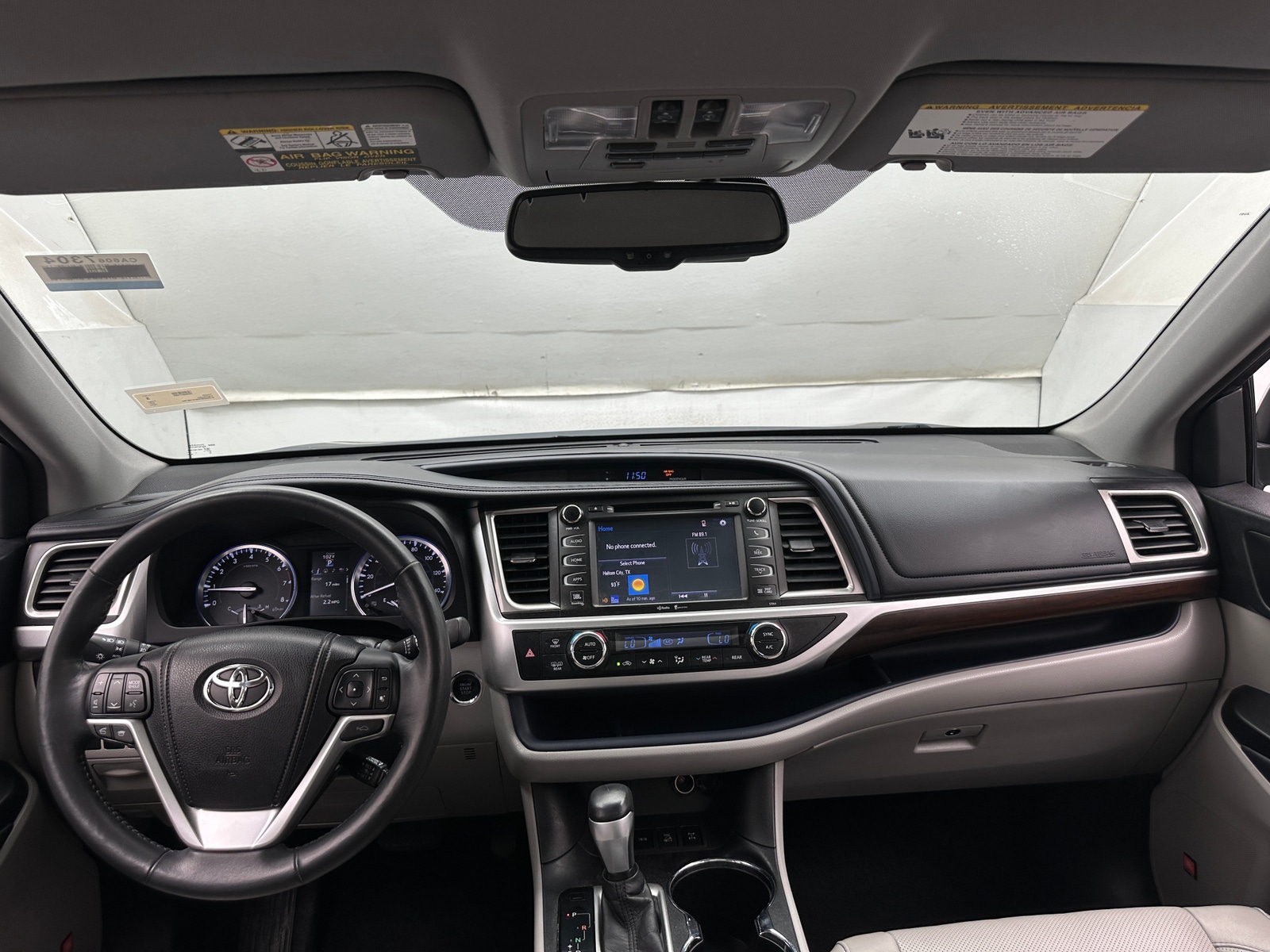 Thumbnail: 2015 Toyota Highlander - 3