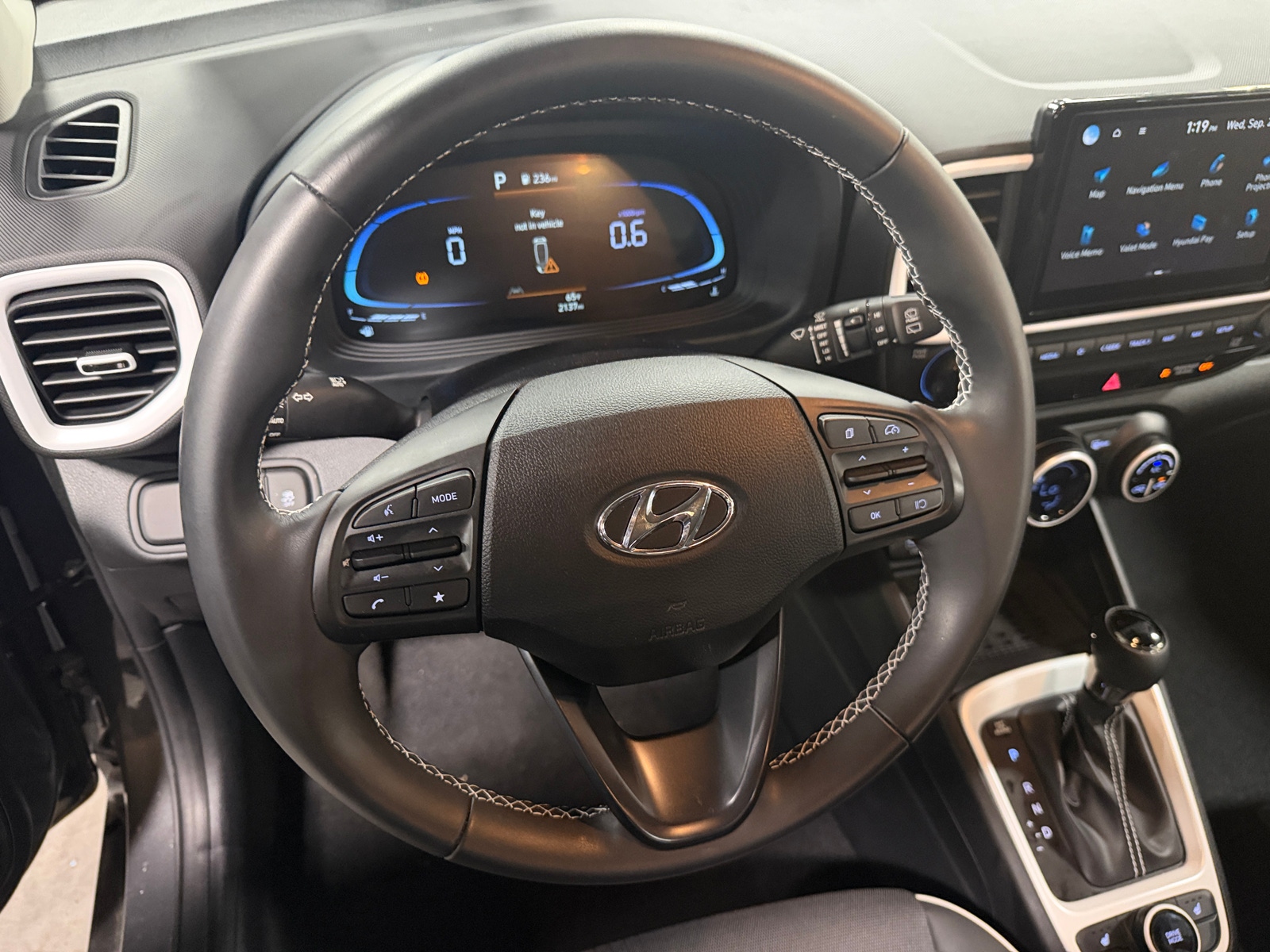 Thumbnail: 2024 Hyundai Venue - 4