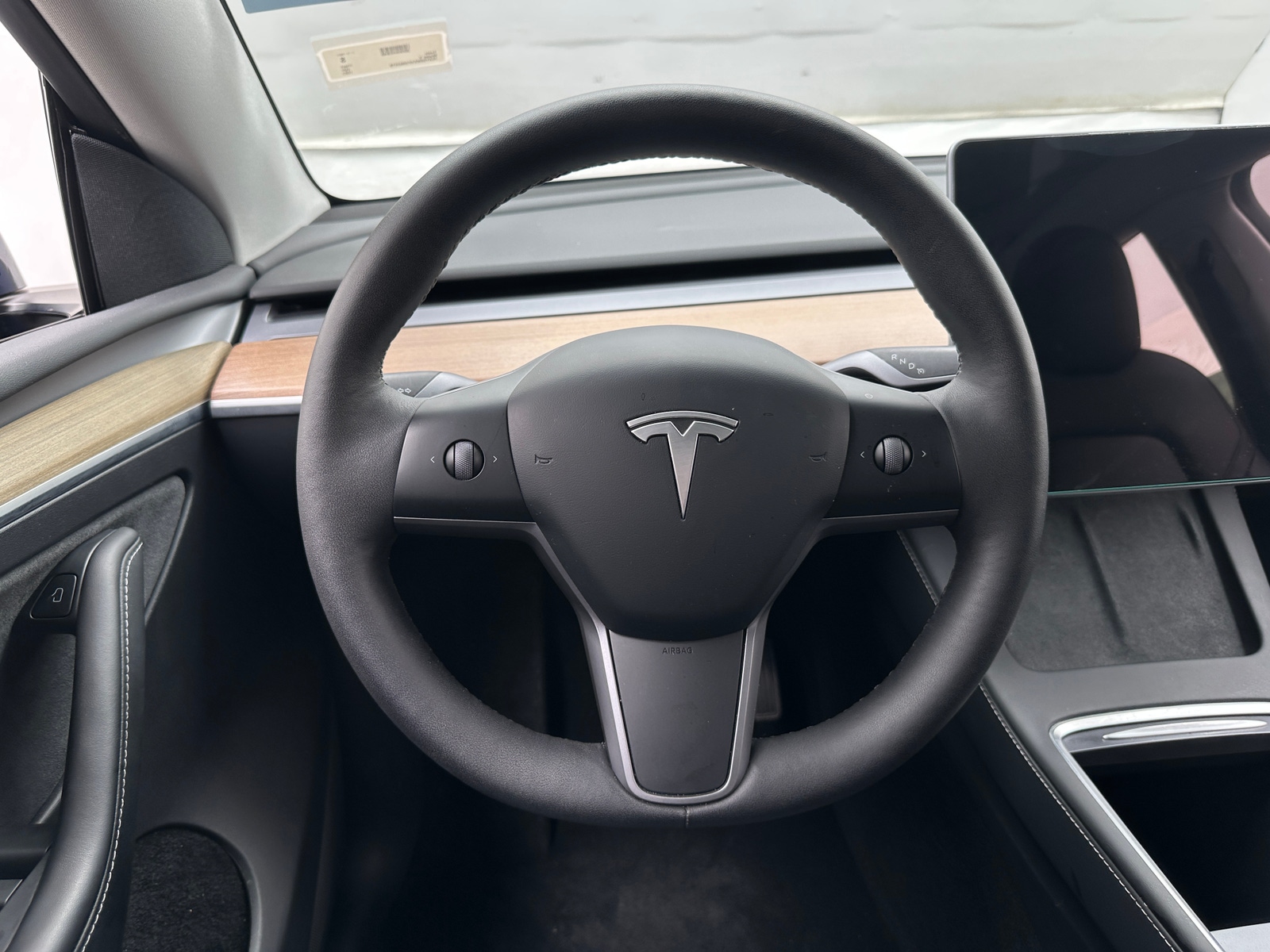 Thumbnail: 2023 Tesla Model Y - 4