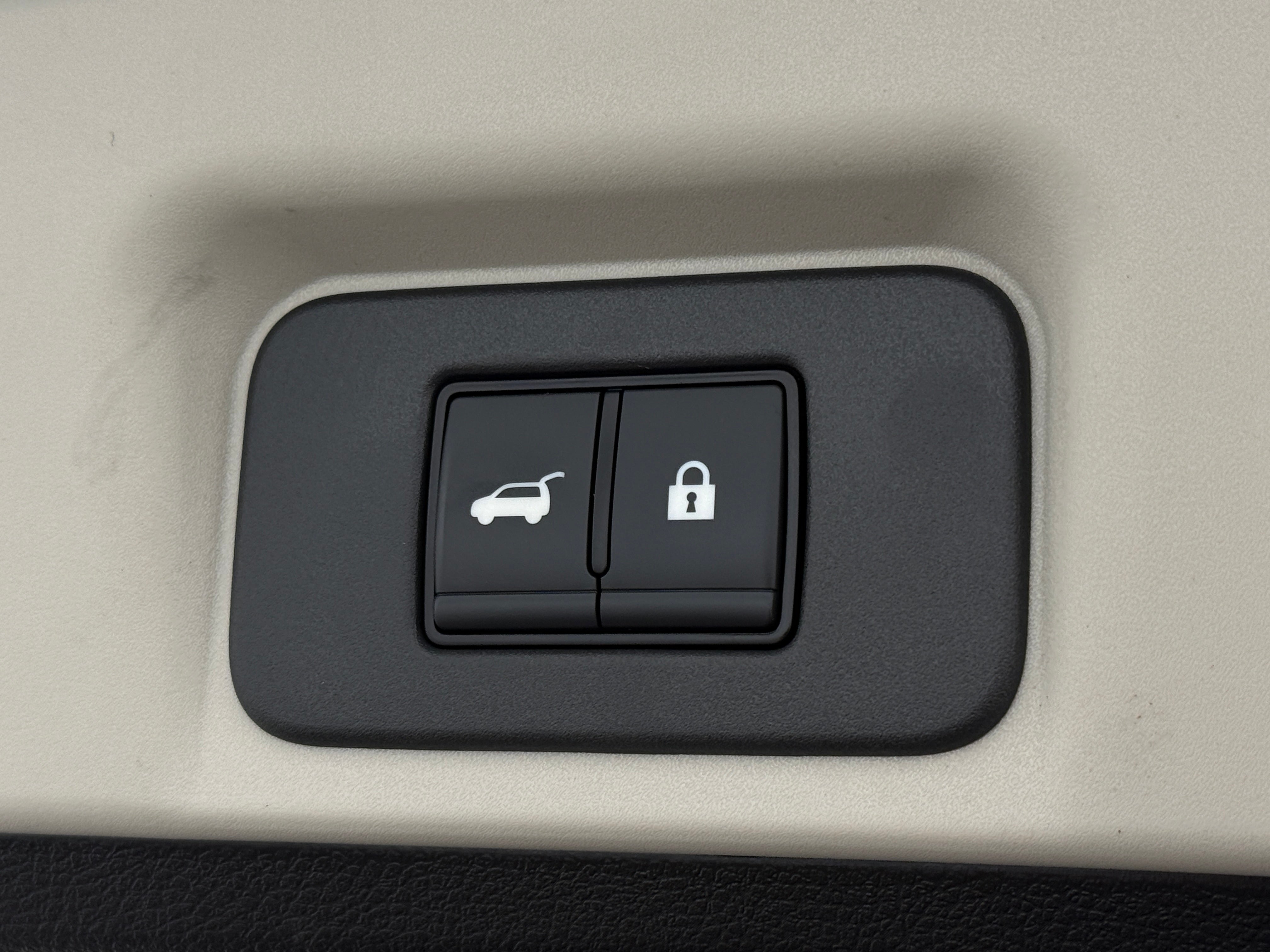 Used 2024 Nissan ARIYA Evolve+ with VIN JN1DF0BB8RM732724 for sale in Auburn, WA