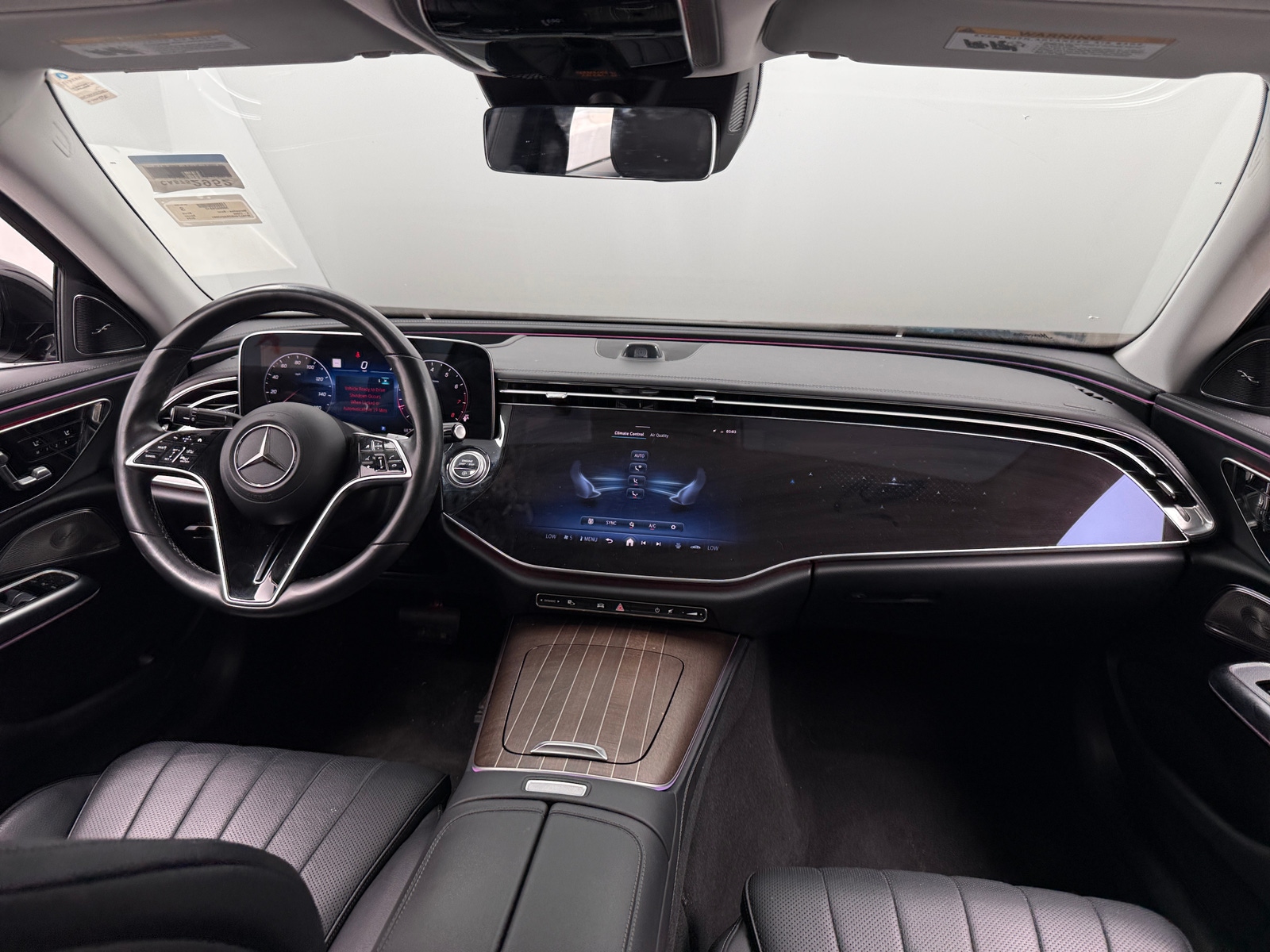 Thumbnail: 2024 Mercedes-Benz E-Class - 2