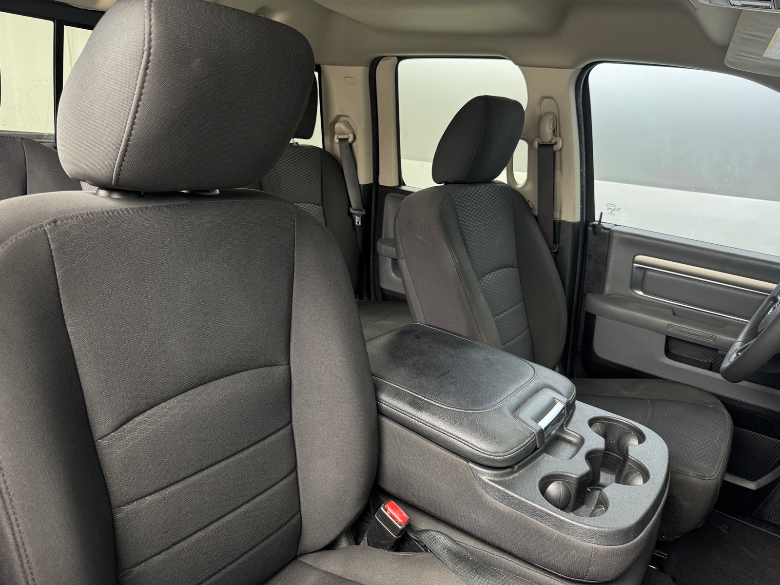 Thumbnail: 2019 RAM 1500 Classic - 2