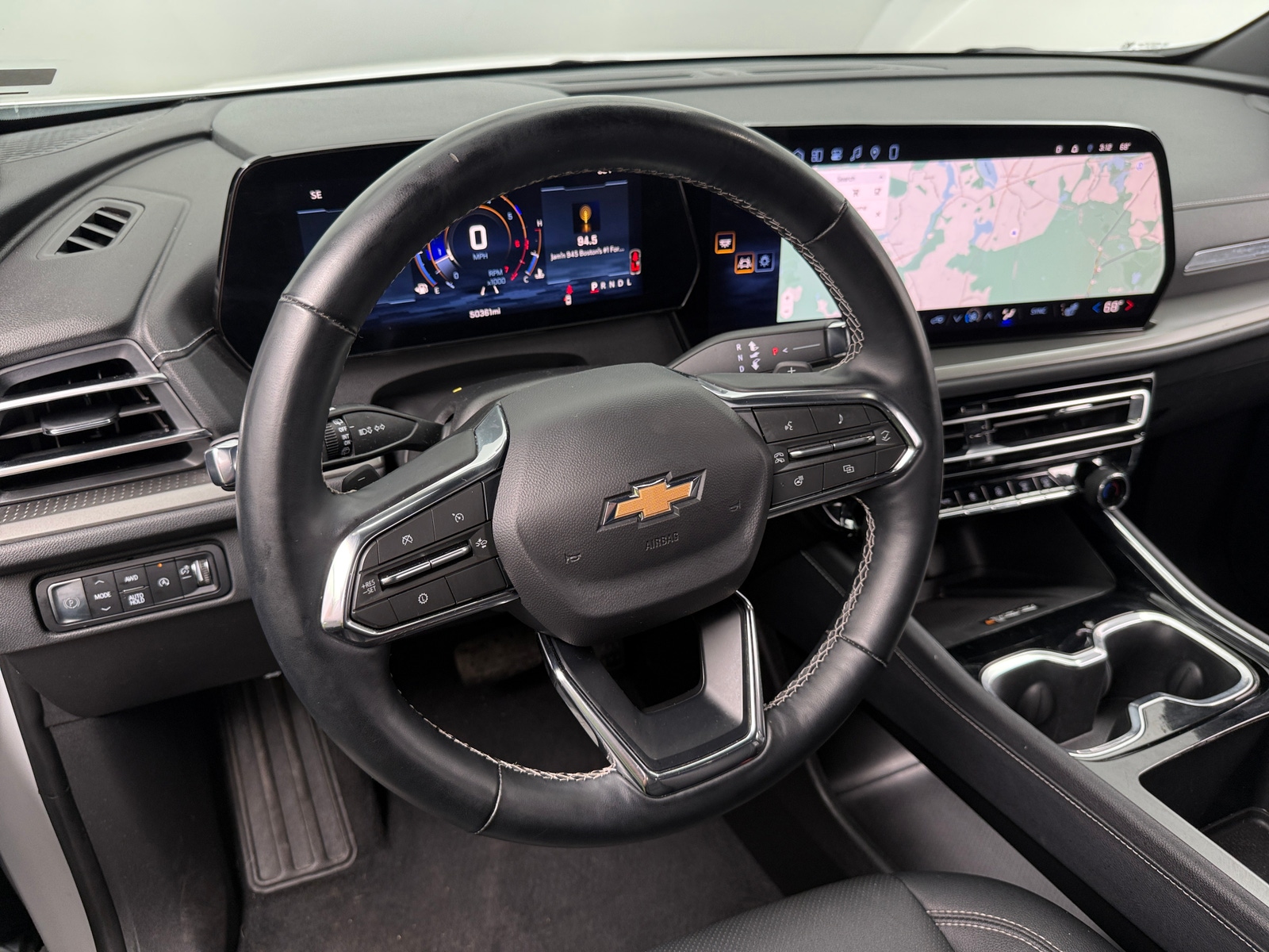 Thumbnail: 2025 Chevrolet Traverse - 4