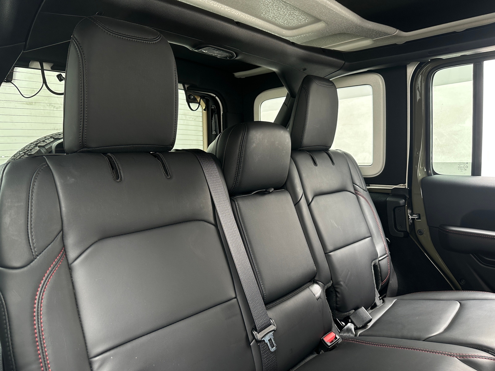 Thumbnail: 2025 Jeep Wrangler - 5
