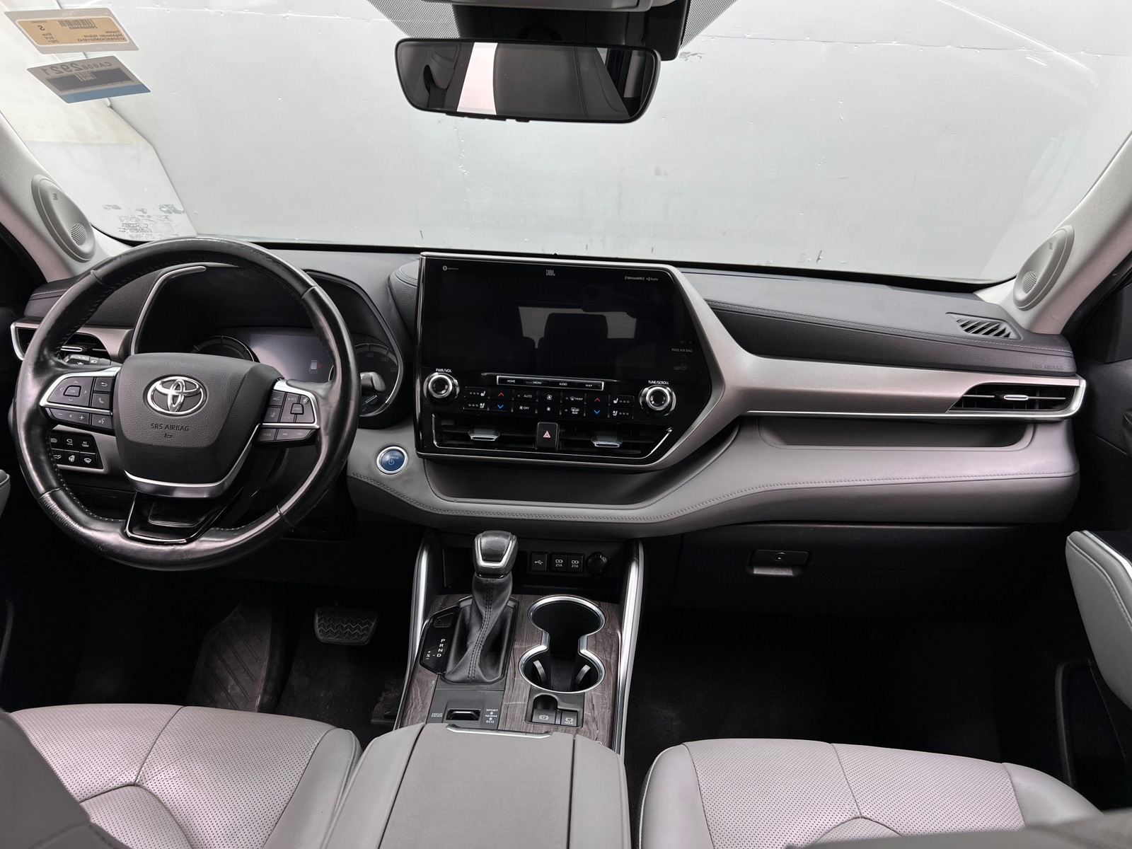 Thumbnail: 2021 Toyota Highlander - 3